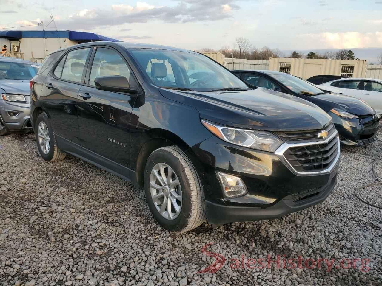 2GNAXHEV9J6281217 2018 CHEVROLET EQUINOX