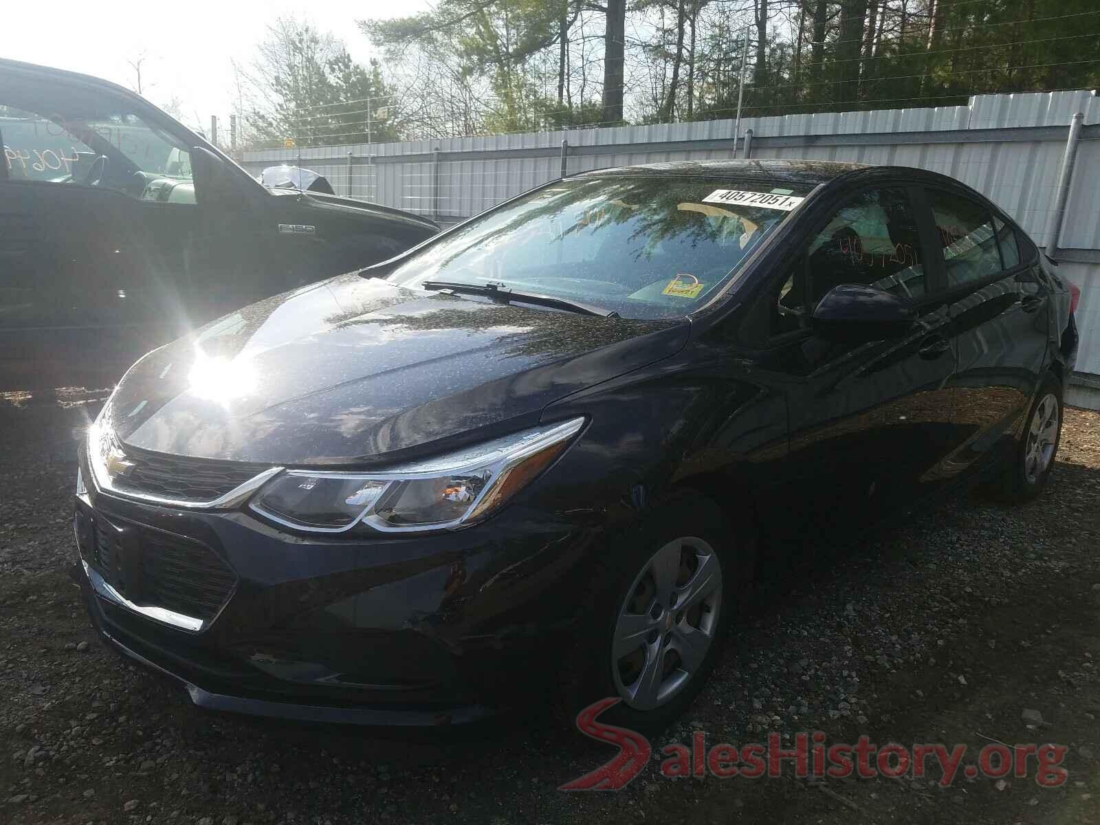 1G1BC5SMXJ7138398 2018 CHEVROLET CRUZE