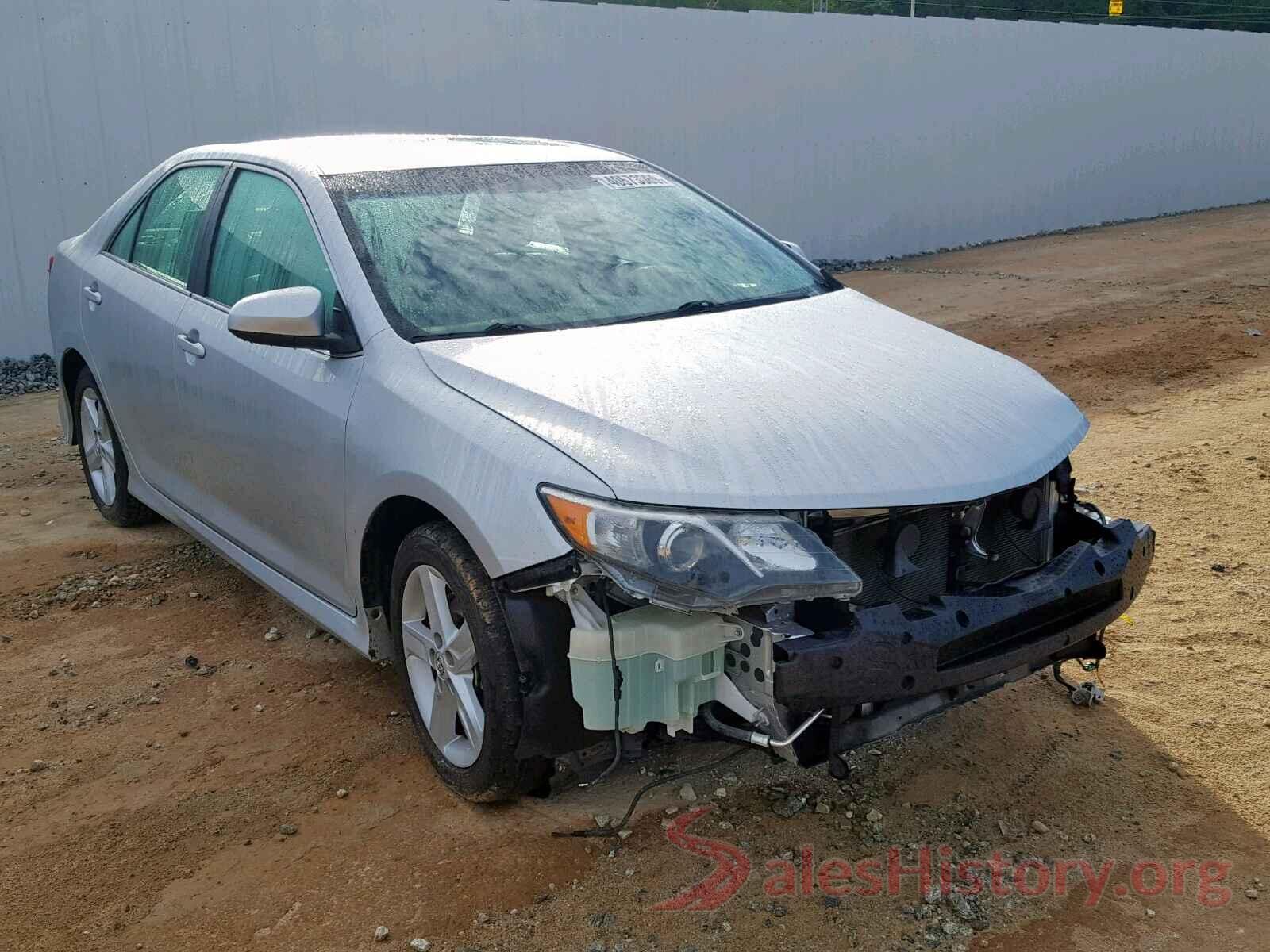 4T1BF1FK2DU250064 2013 TOYOTA CAMRY