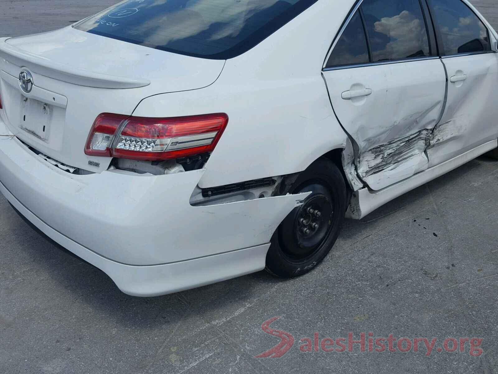 4T1BF3EK4BU734828 2011 TOYOTA CAMRY BASE