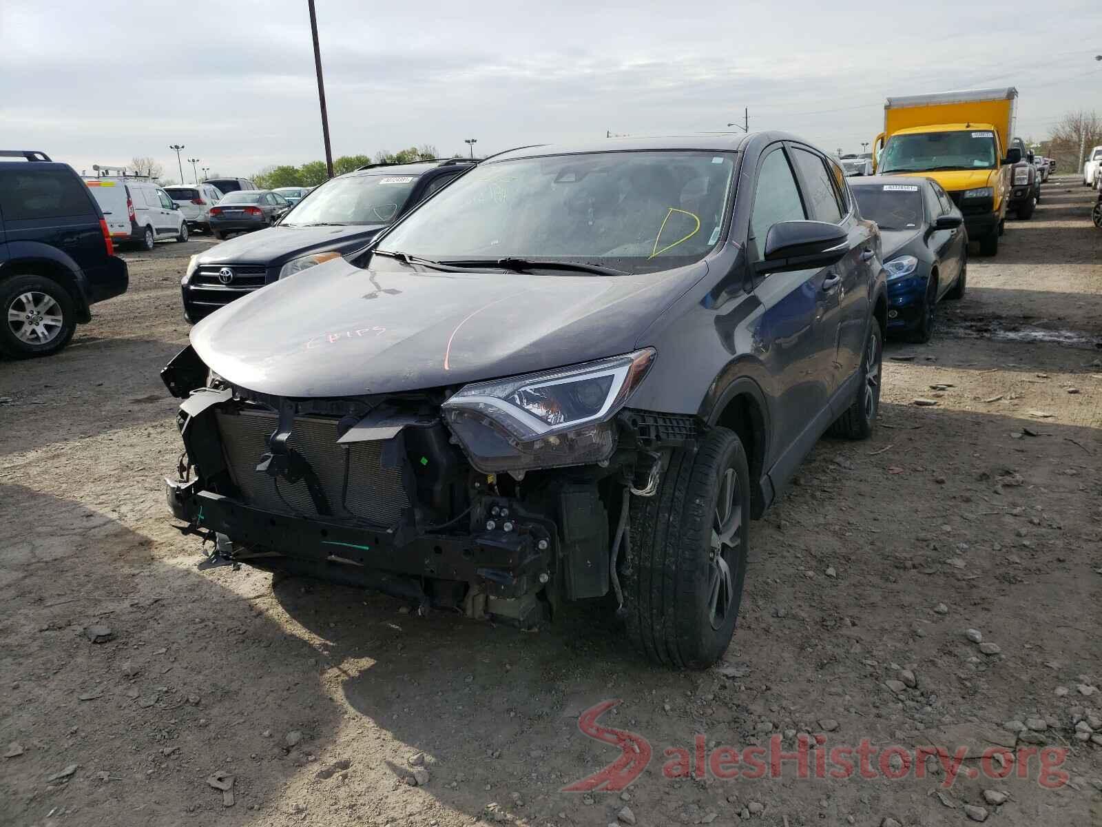 2T3RFREV5JW795025 2018 TOYOTA RAV4