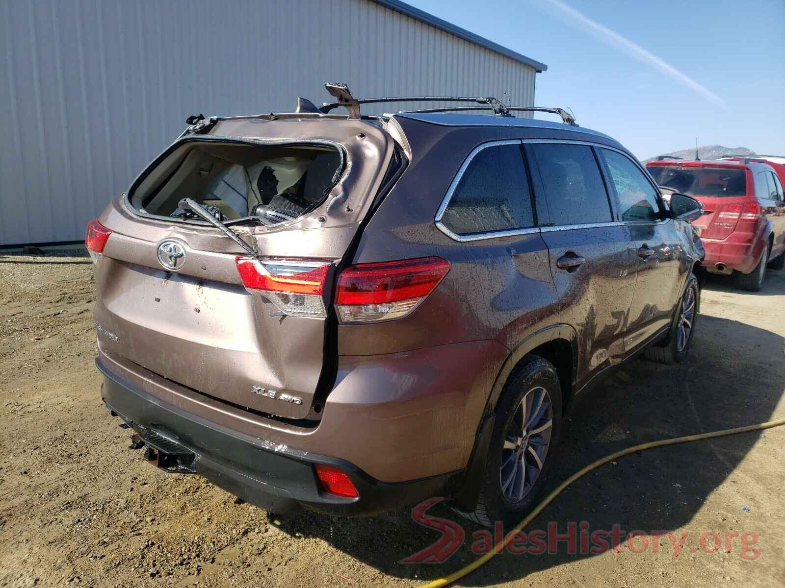 5TDJZRFH7JS800708 2018 TOYOTA HIGHLANDER