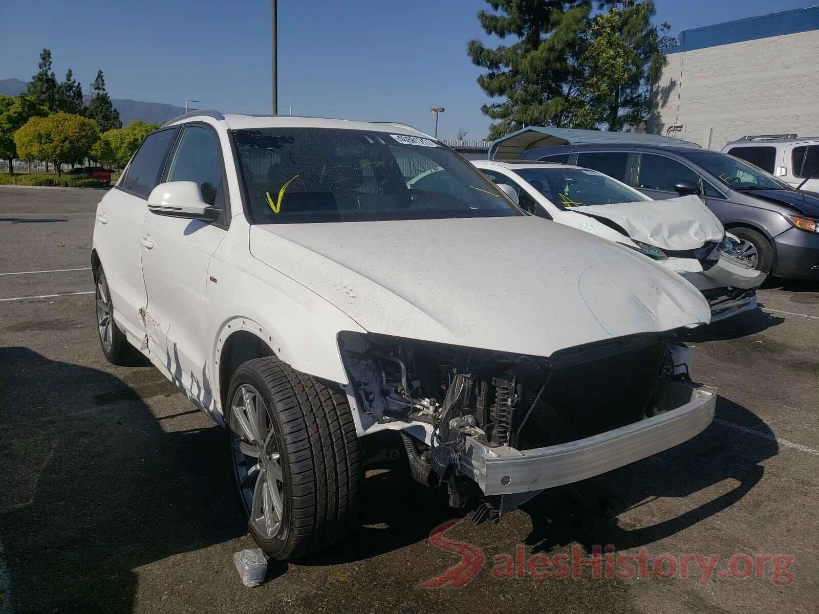 WA1BCCFS7JR008338 2018 AUDI Q3