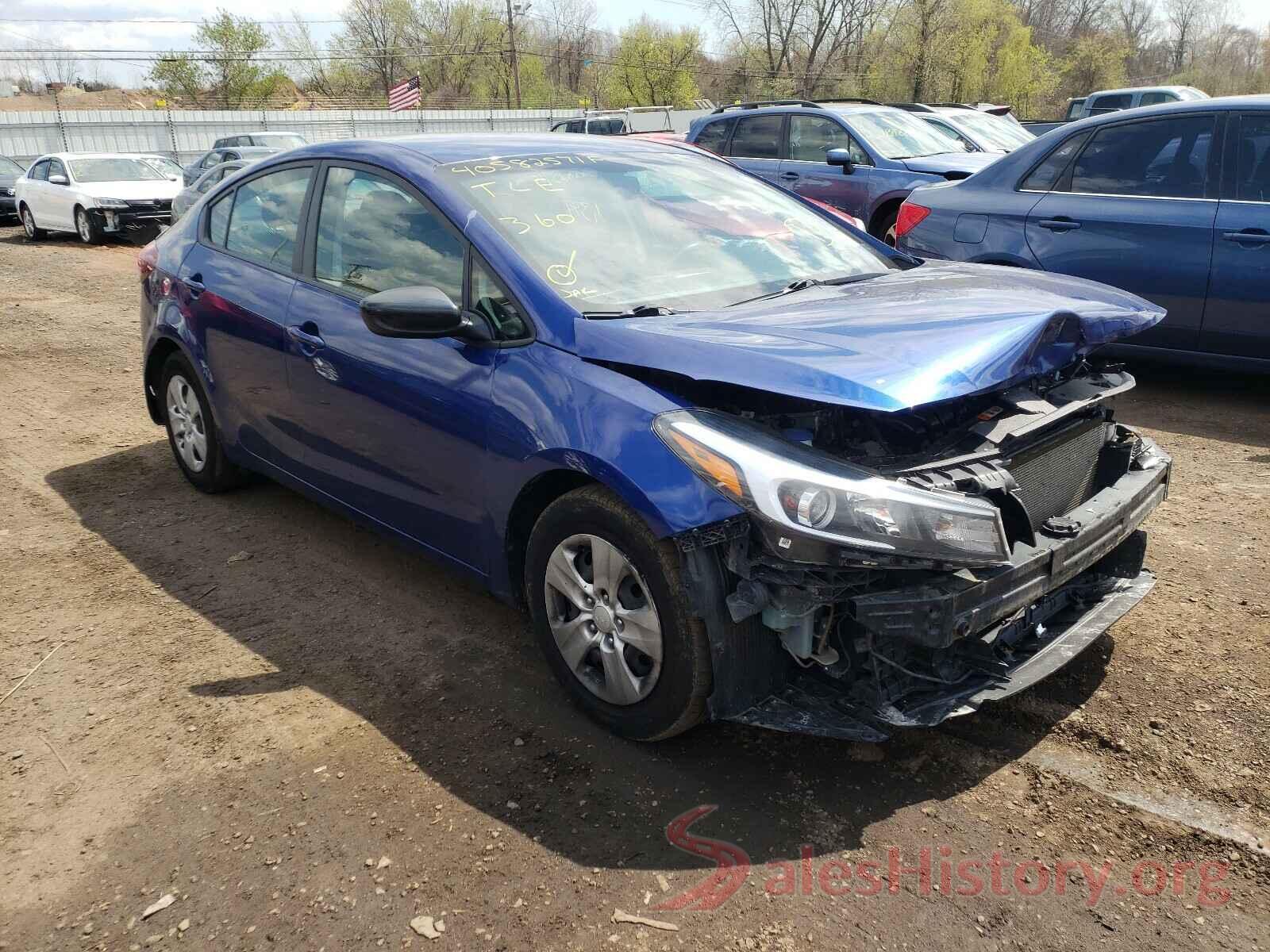 3KPFK4A71HE062405 2017 KIA FORTE