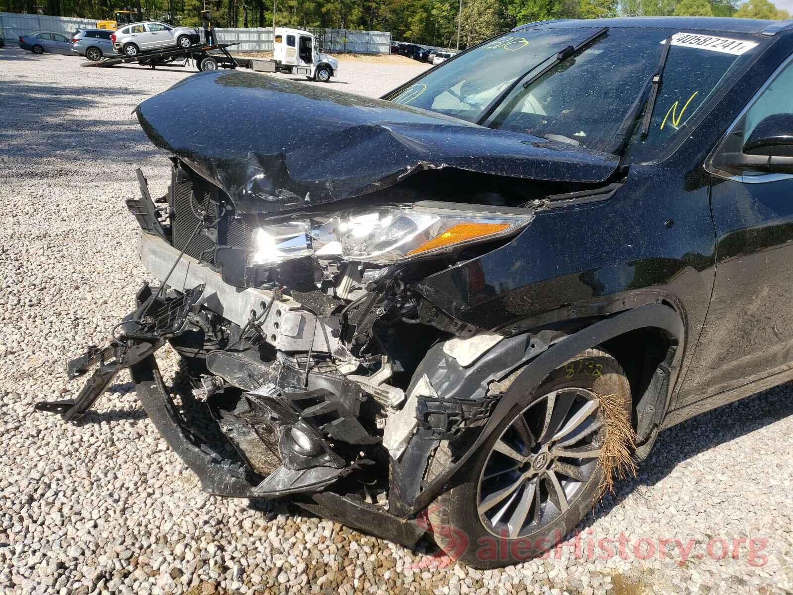 5TDJZRFH6HS385701 2017 TOYOTA HIGHLANDER