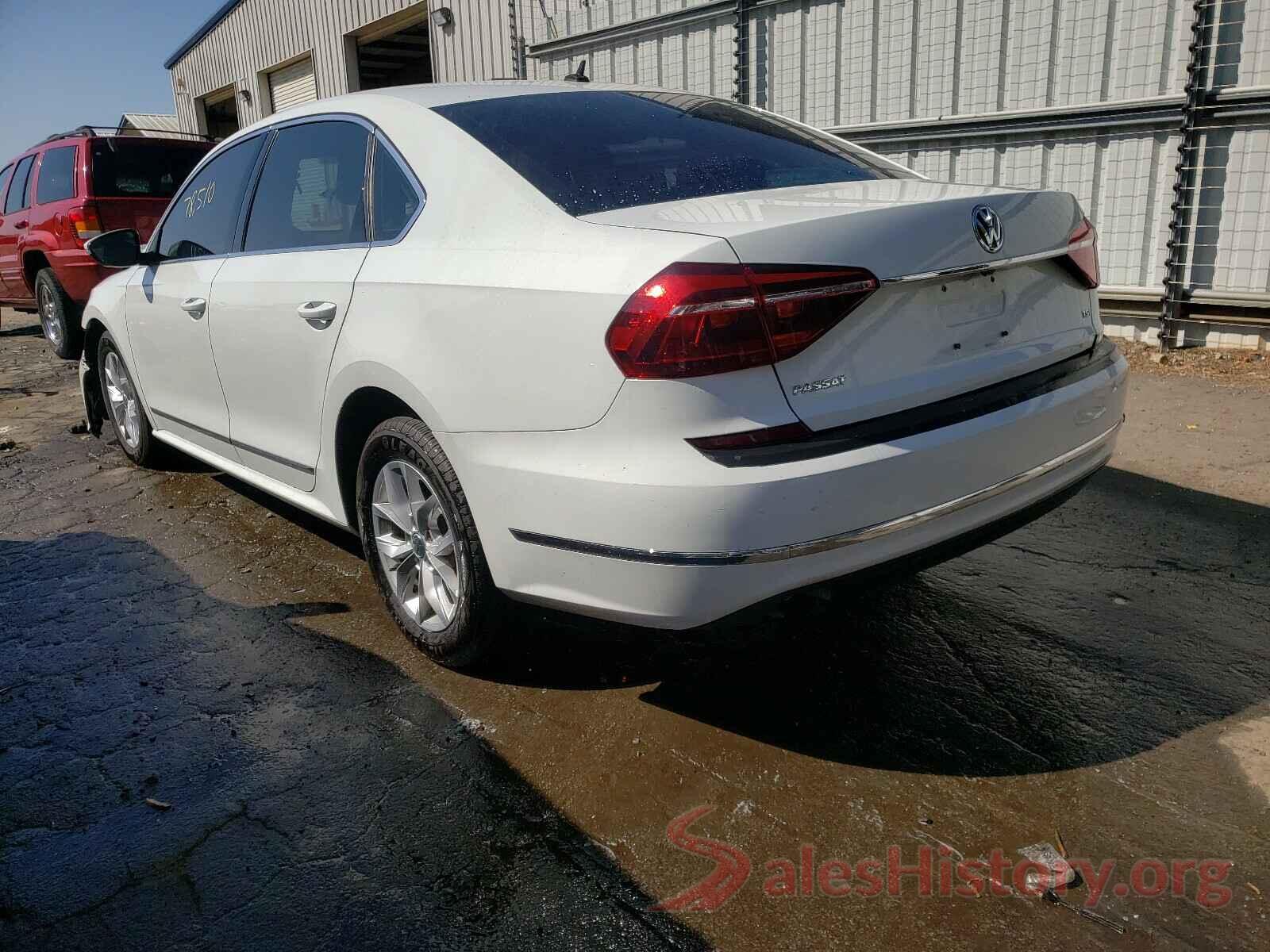 1VWAT7A37HC015258 2017 VOLKSWAGEN PASSAT