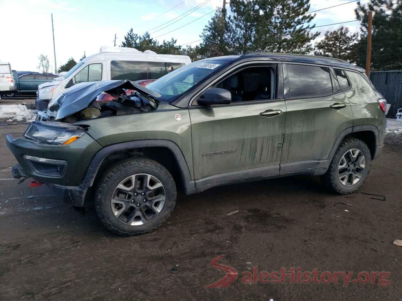 3C4NJDDBXJT130040 2018 JEEP COMPASS