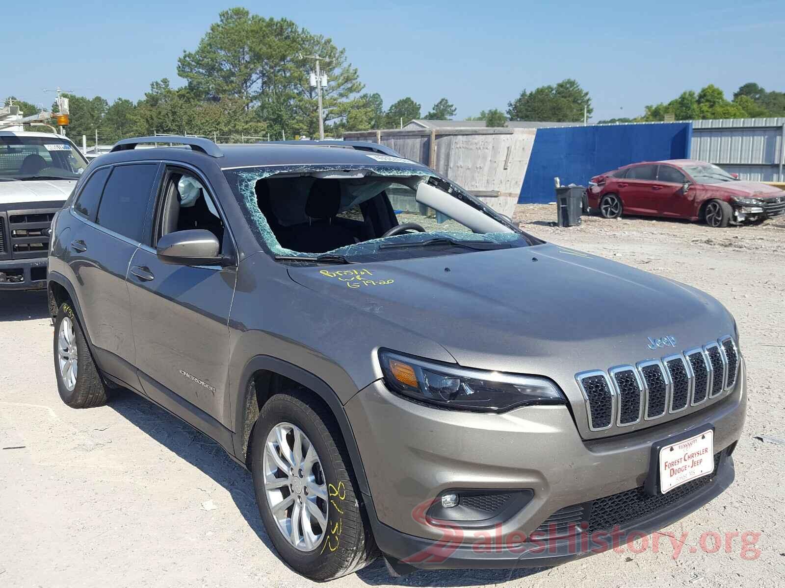 1C4PJLCX4KD123043 2019 JEEP CHEROKEE