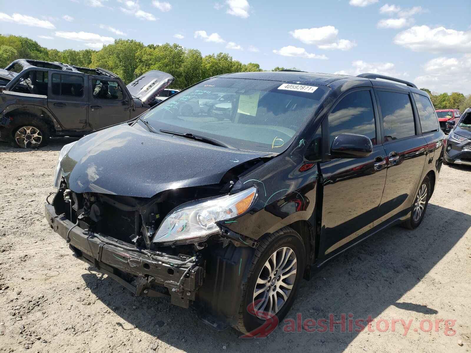 5TDYZ3DC1JS908776 2018 TOYOTA SIENNA