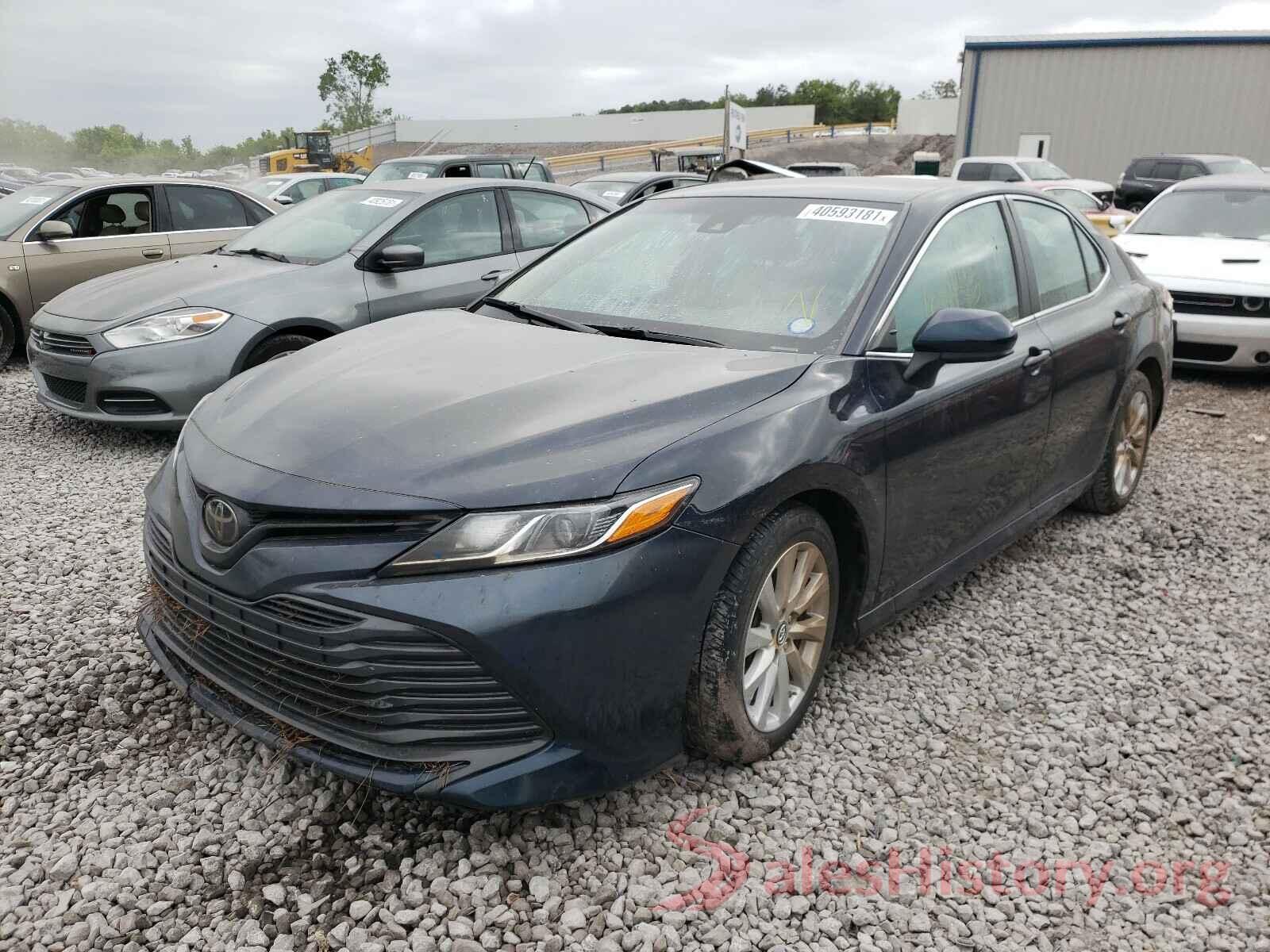 4T1B11HK9JU573034 2018 TOYOTA CAMRY