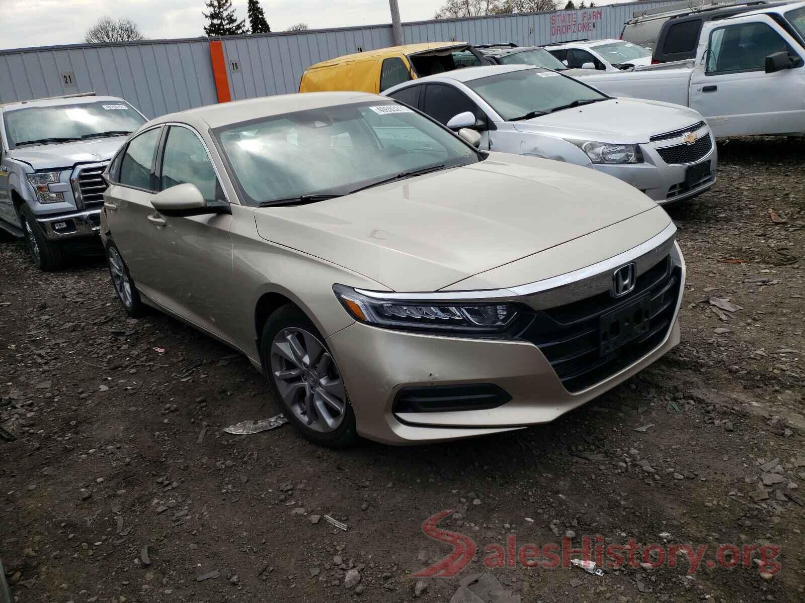 1HGCV1F12JA124918 2018 HONDA ACCORD