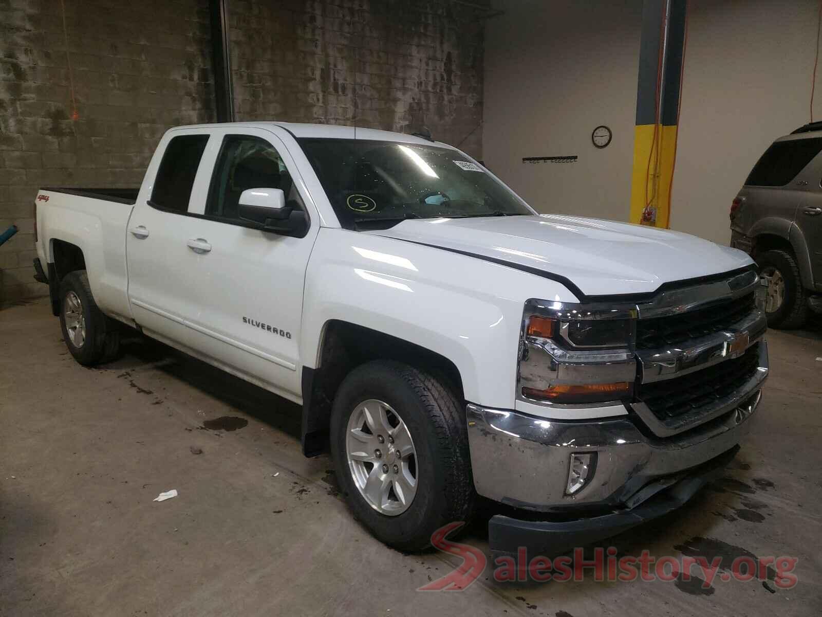 1GCVKREC9JZ296379 2018 CHEVROLET SILVERADO