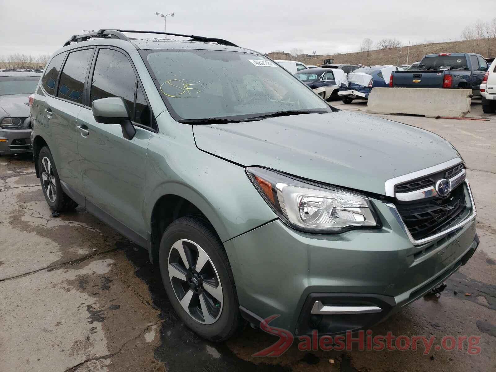 JF2SJAEC3HH477423 2017 SUBARU FORESTER