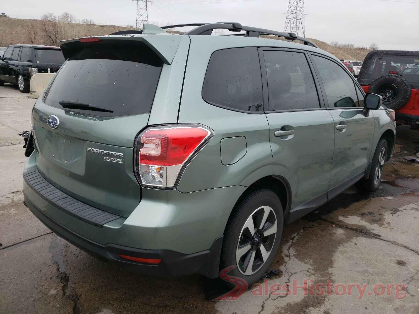 JF2SJAEC3HH477423 2017 SUBARU FORESTER