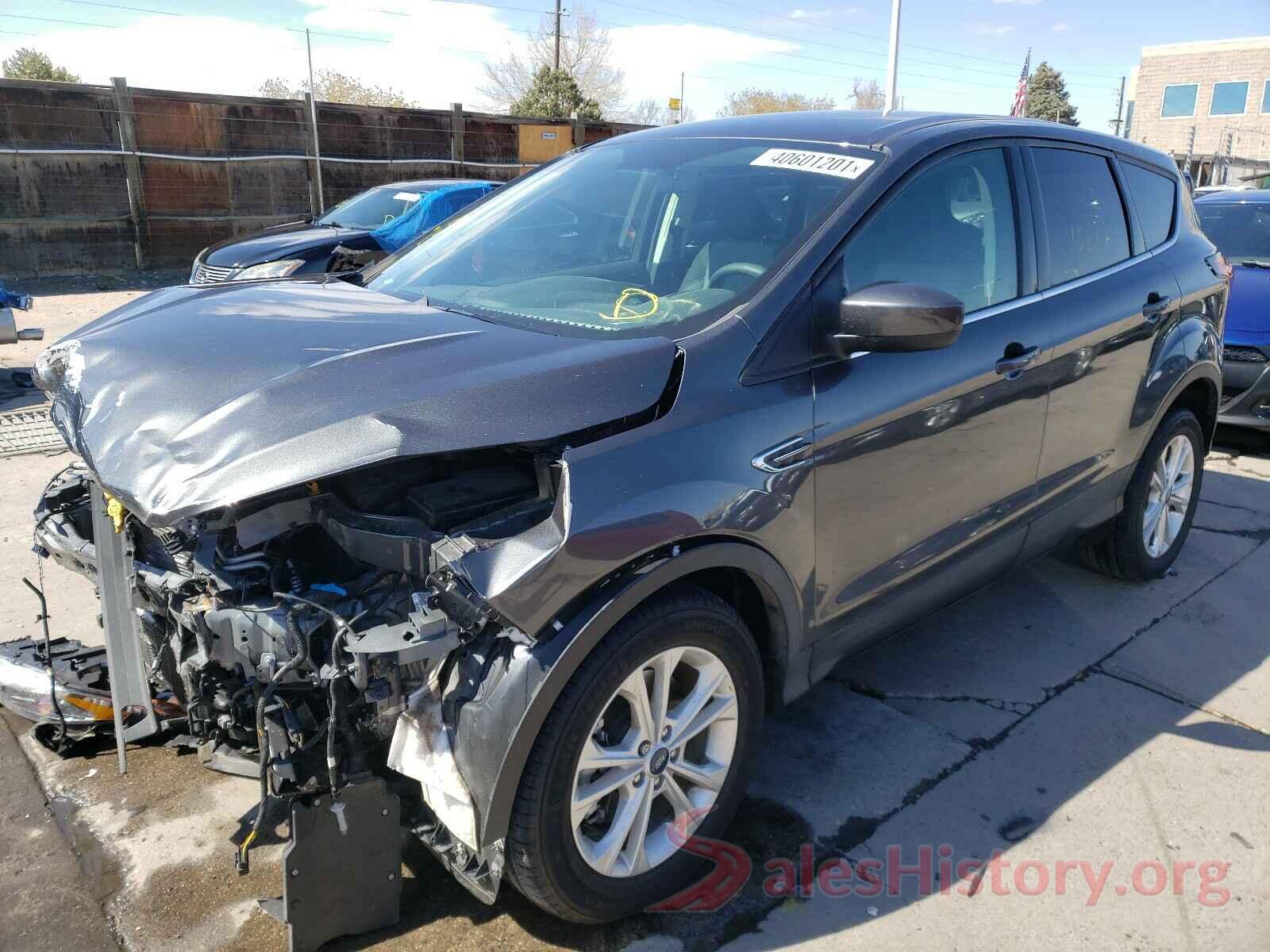 1FMCU9GD9KUA63233 2019 FORD ESCAPE