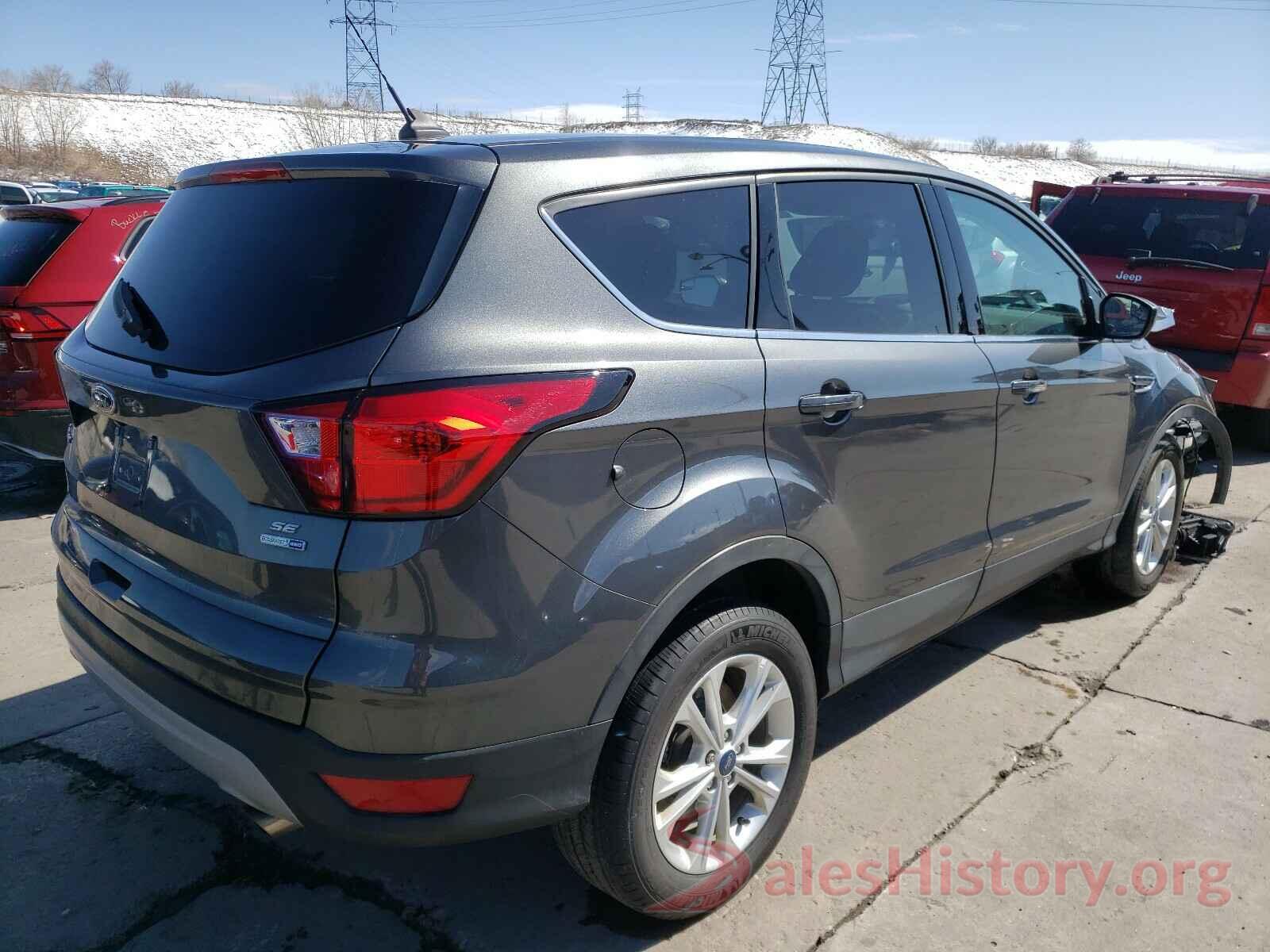 1FMCU9GD9KUA63233 2019 FORD ESCAPE