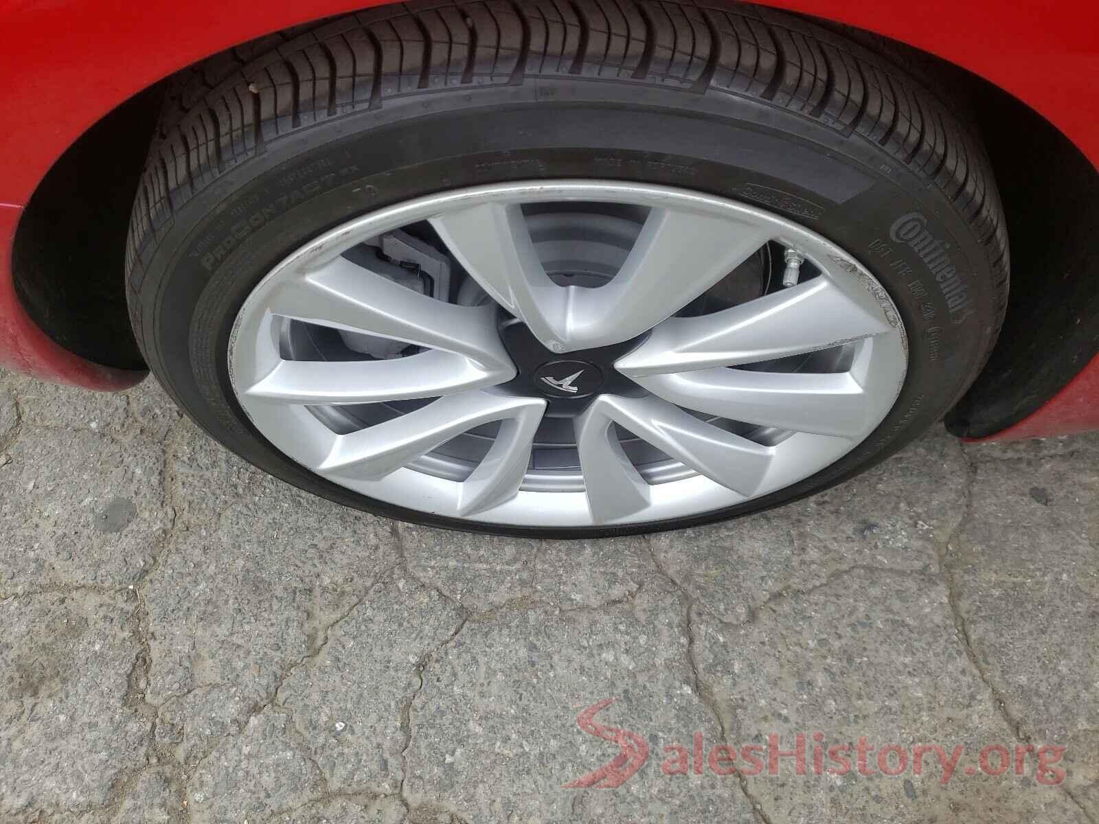 5YJ3E1EBXJF112046 2018 TESLA MODEL 3