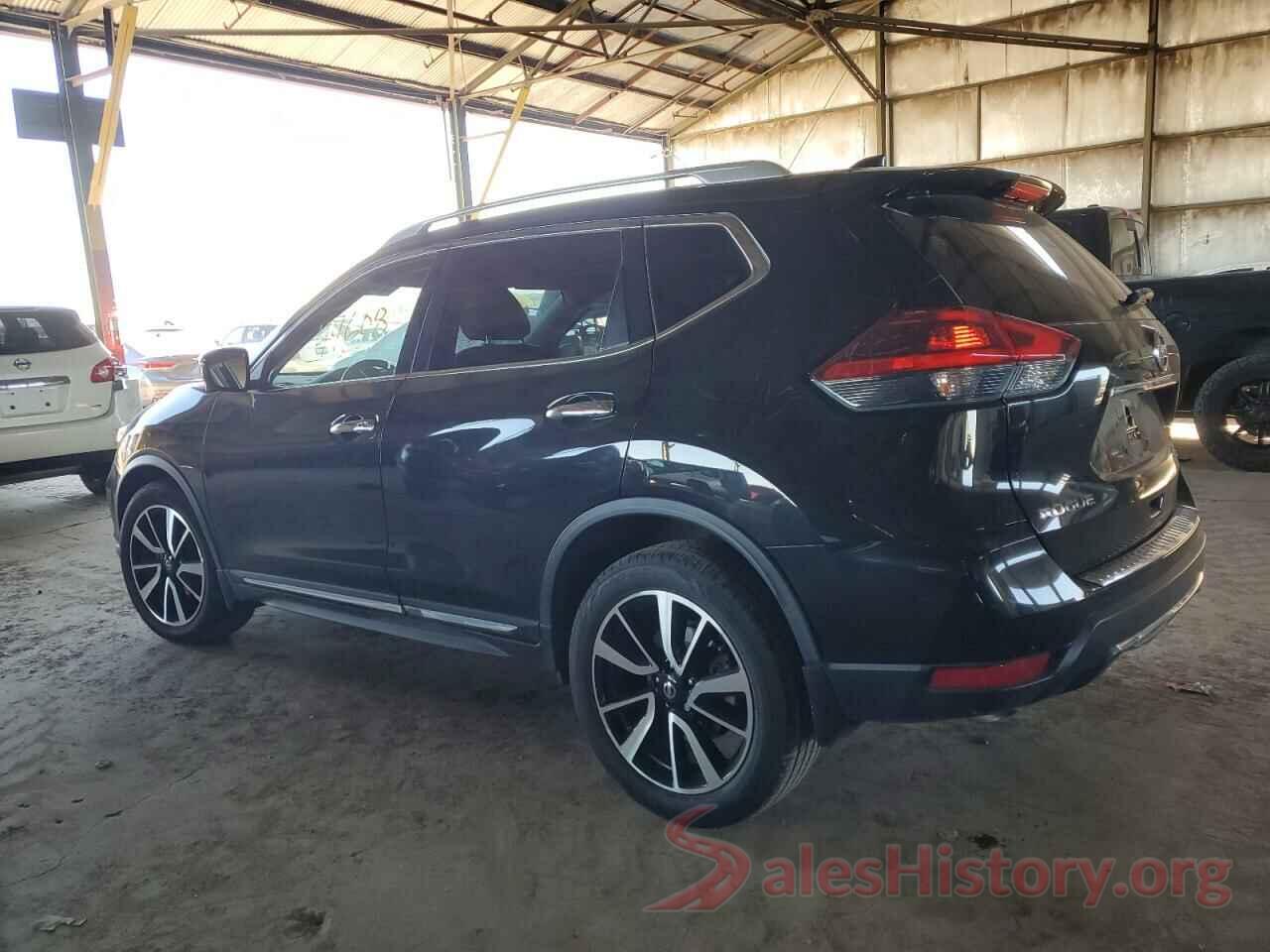 JN8AT2MT9JW489576 2018 NISSAN ROGUE