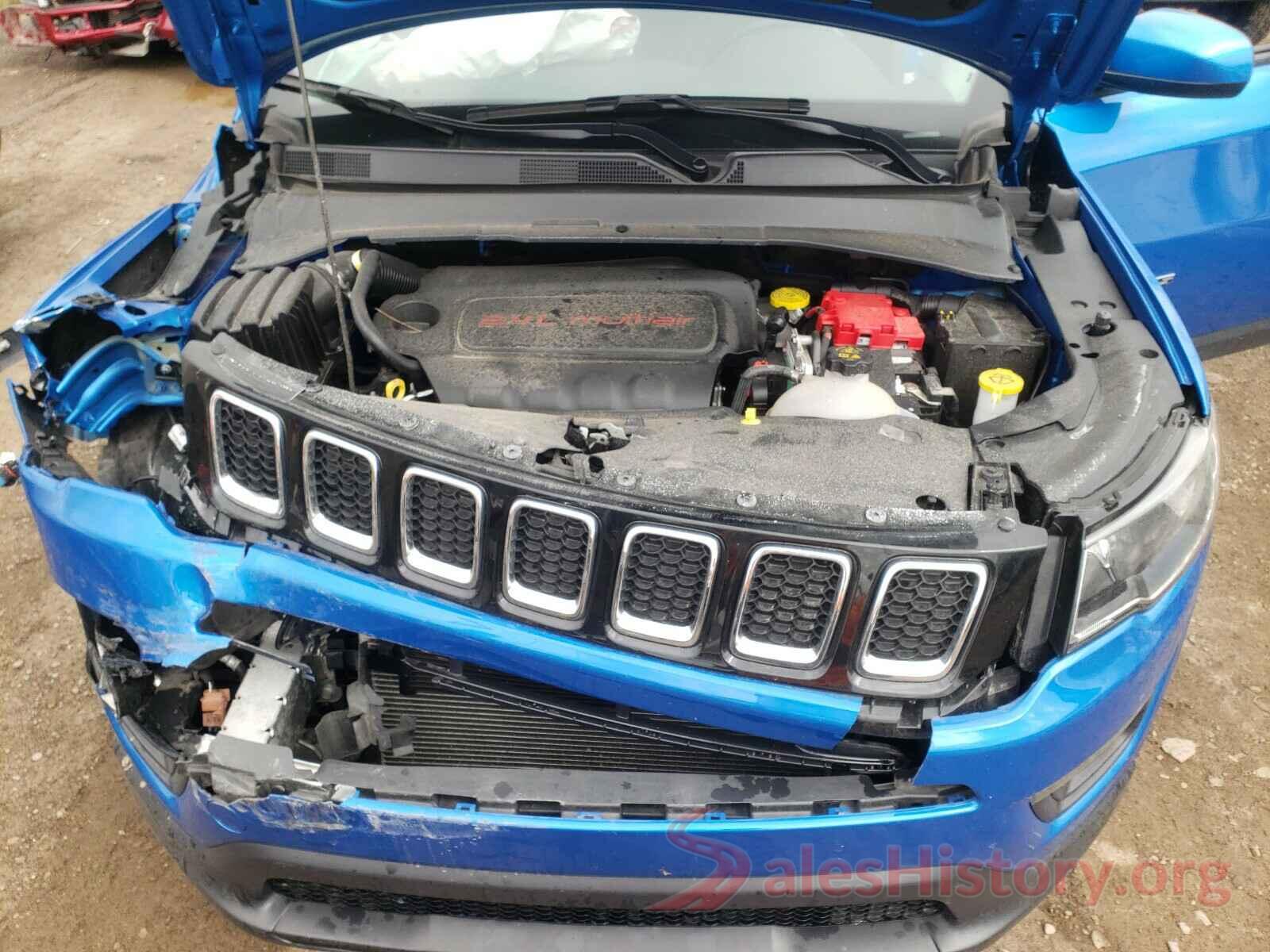 3C4NJDBB1KT828816 2019 JEEP COMPASS