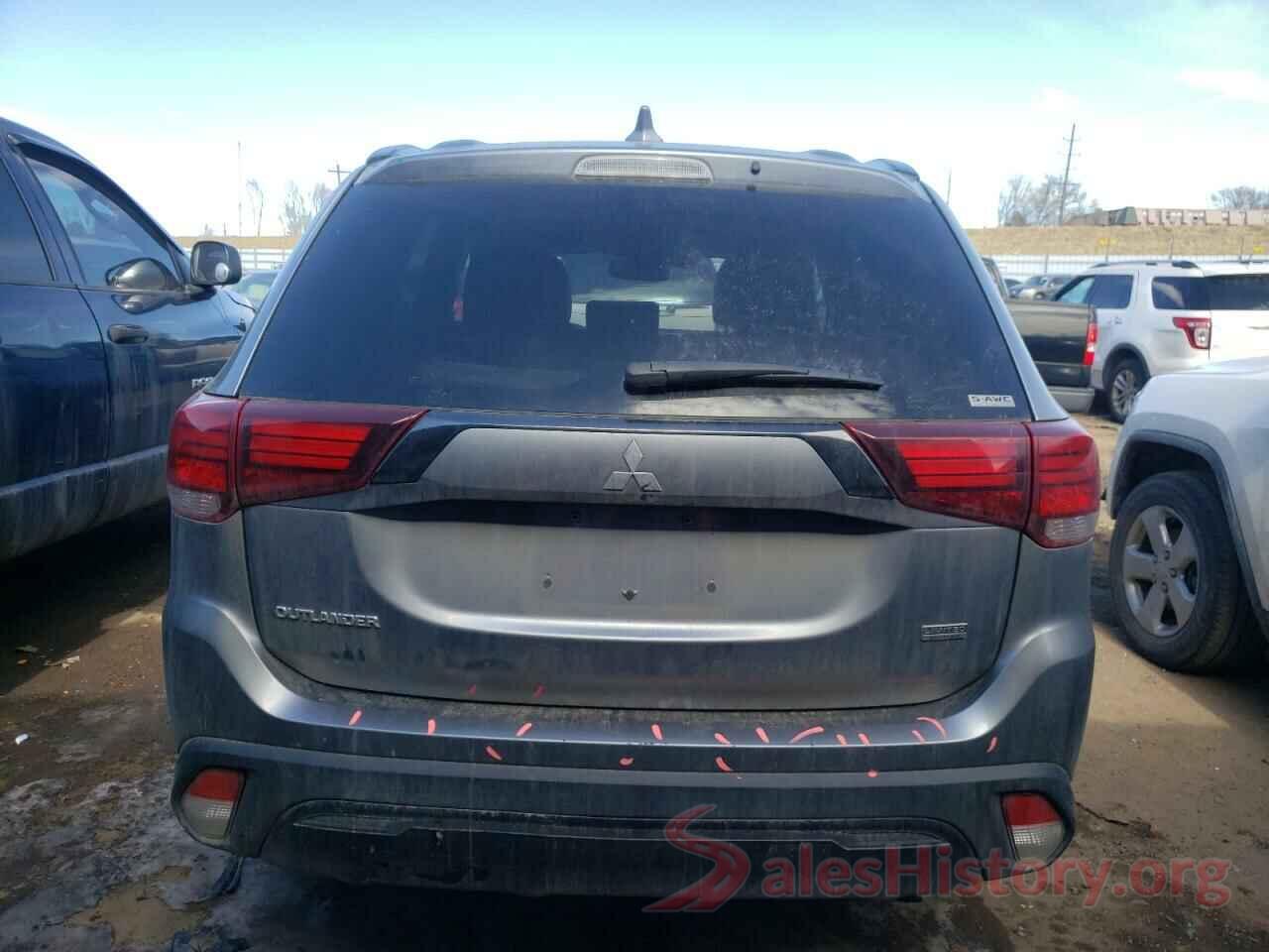 JA4AZ3A33LZ028213 2020 MITSUBISHI OUTLANDER