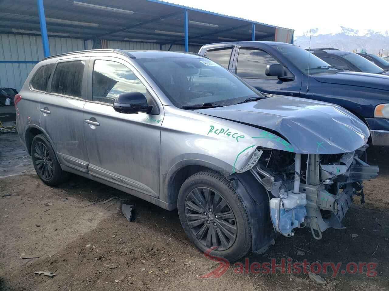 JA4AZ3A33LZ028213 2020 MITSUBISHI OUTLANDER