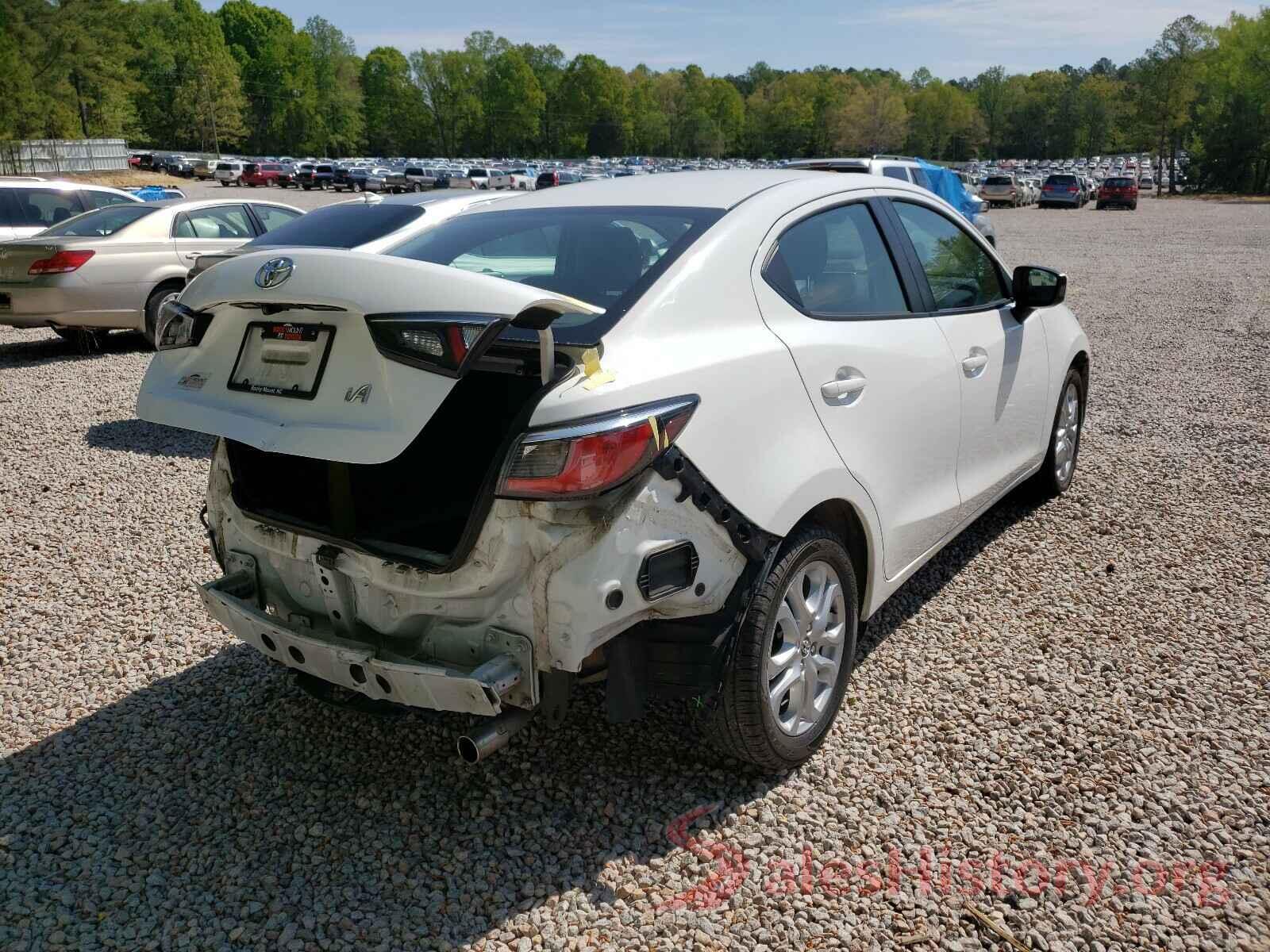 3MYDLBYVXHY164539 2017 TOYOTA YARIS