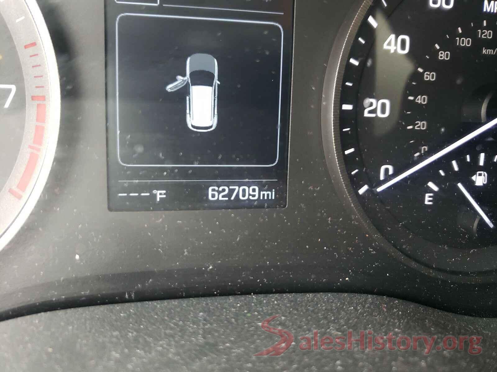 KM8J33A42JU667379 2018 HYUNDAI TUCSON