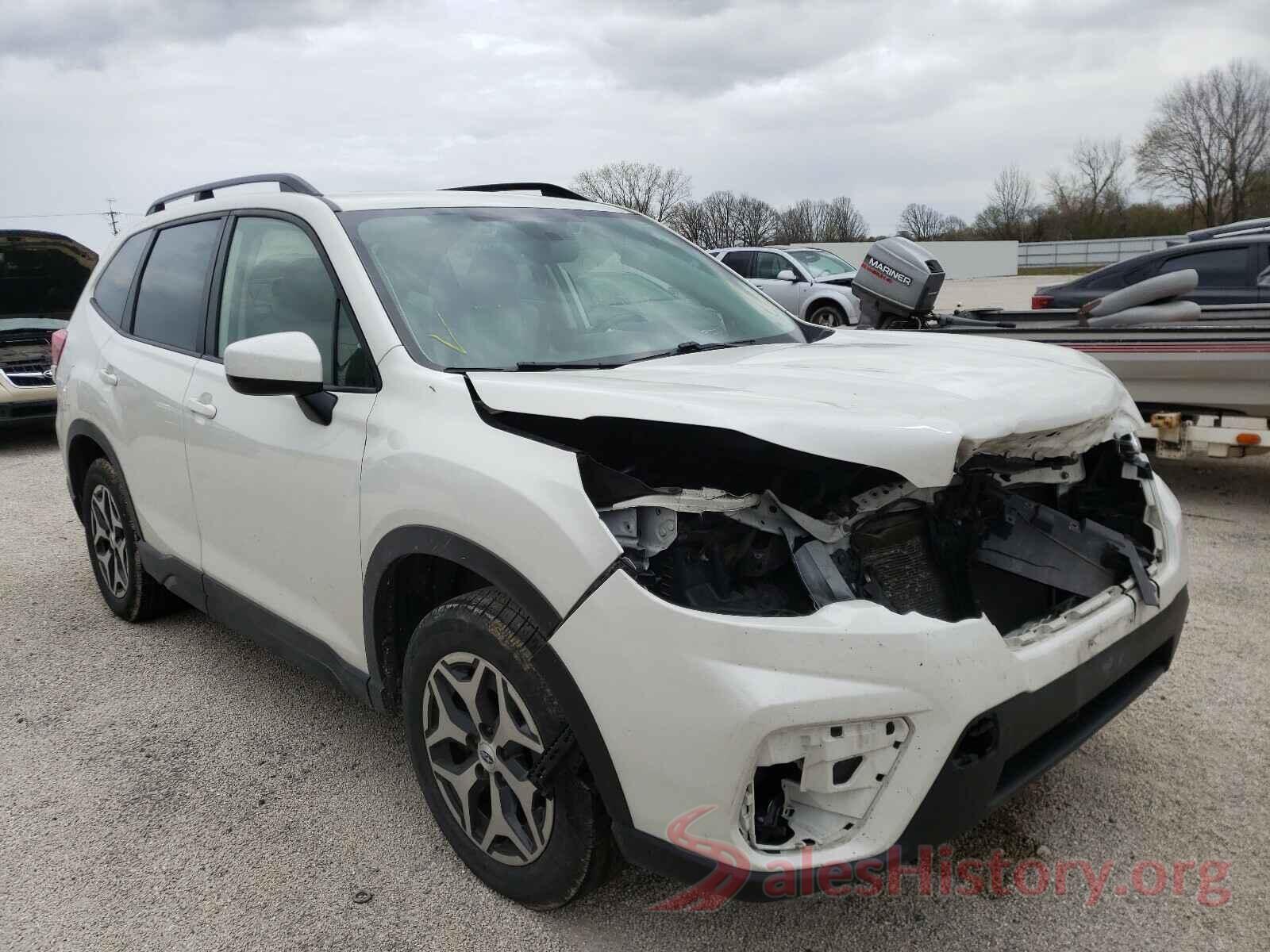 JF2SKAEC0KH461779 2019 SUBARU FORESTER