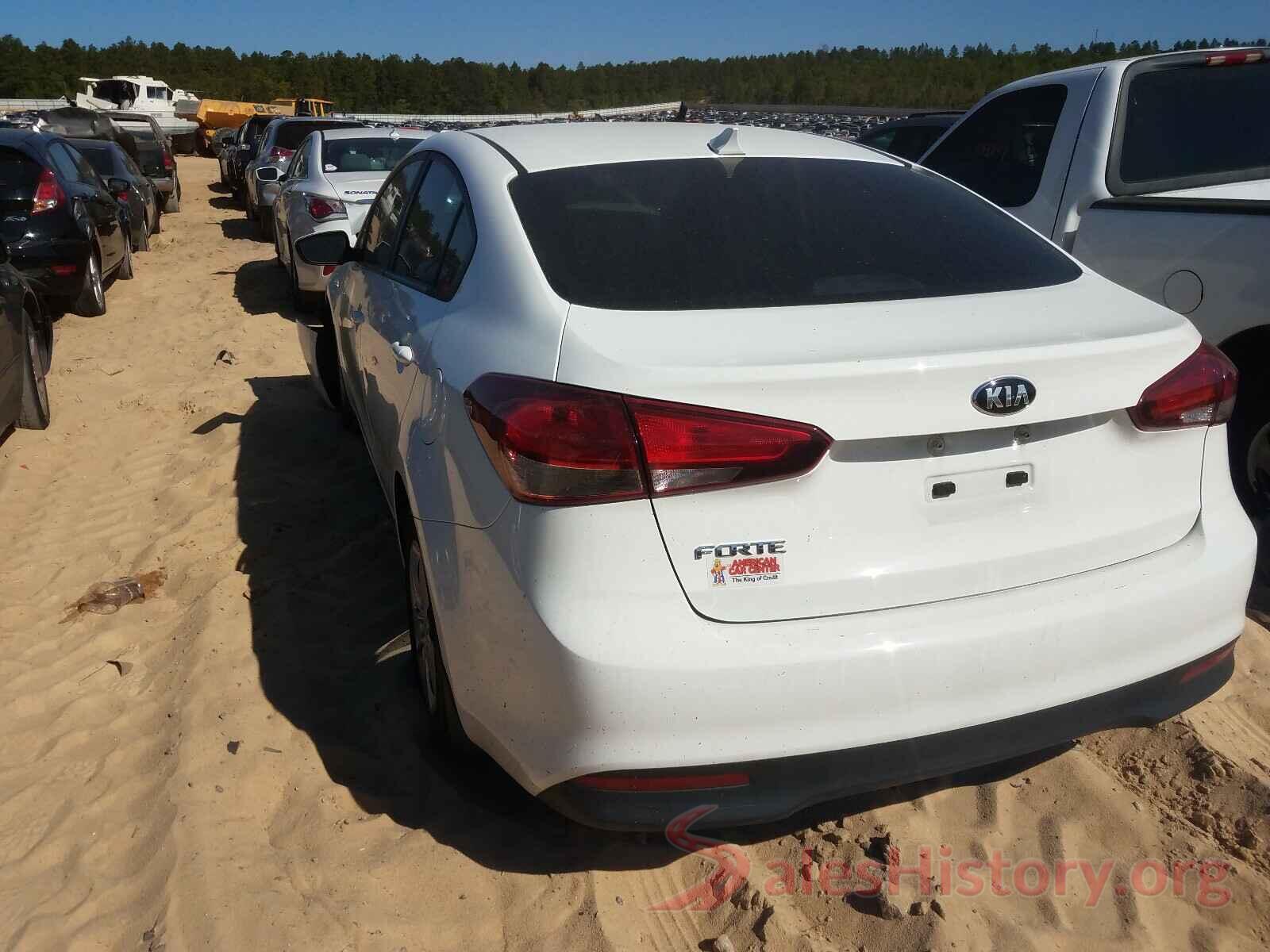 3KPFK4A76HE056261 2017 KIA FORTE