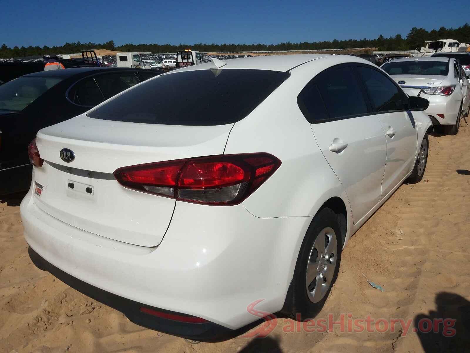 3KPFK4A76HE056261 2017 KIA FORTE