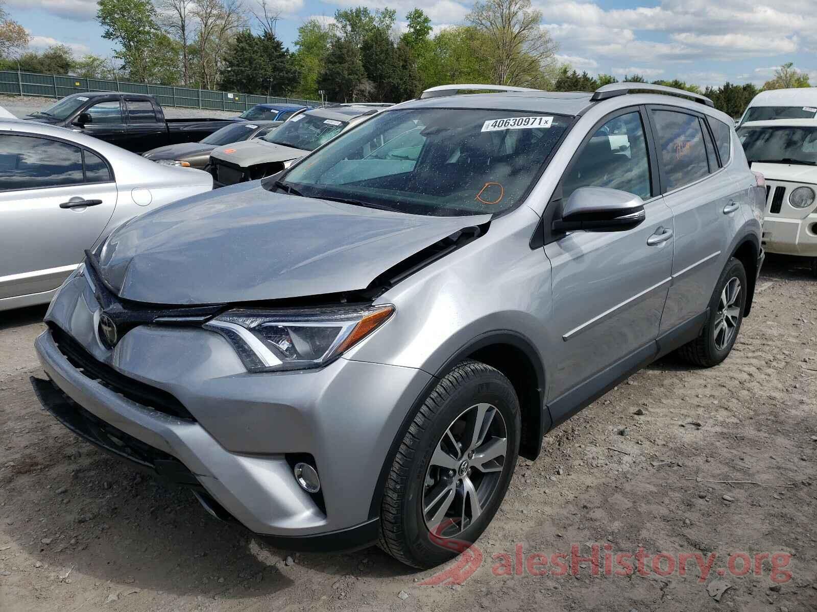 2T3RFREV4JW849589 2018 TOYOTA RAV4