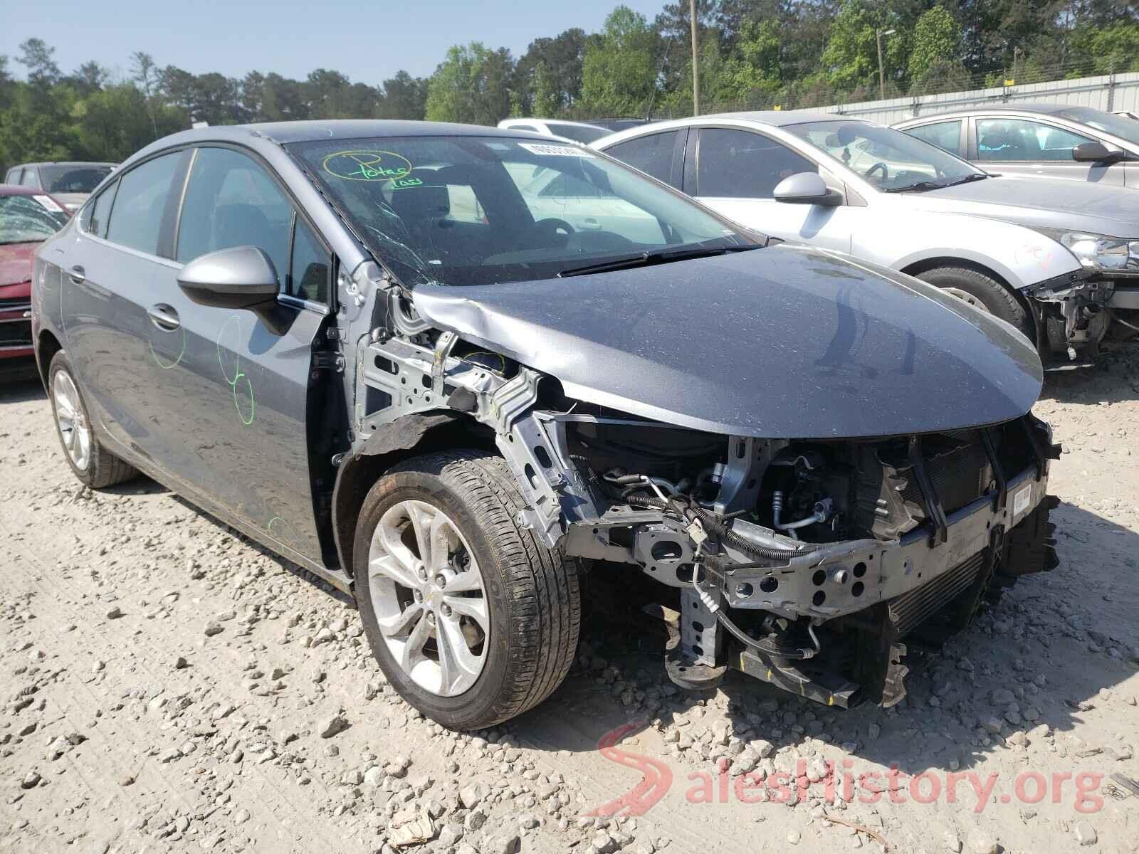 1G1BE5SM0K7131357 2019 CHEVROLET CRUZE