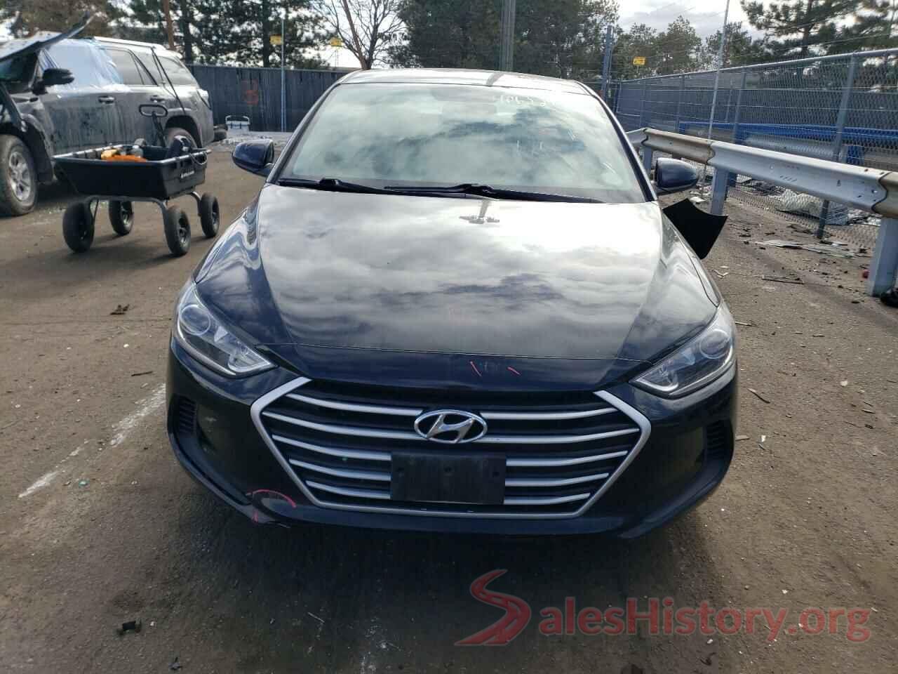 5NPD74LF8JH321521 2018 HYUNDAI ELANTRA