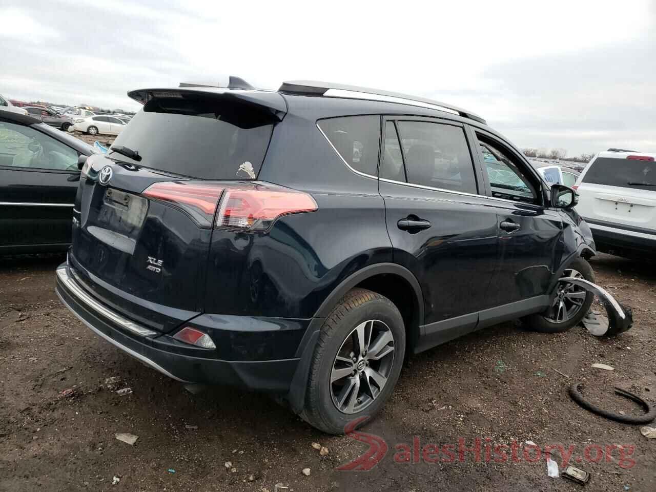 2T3RFREV2JW749037 2018 TOYOTA RAV4