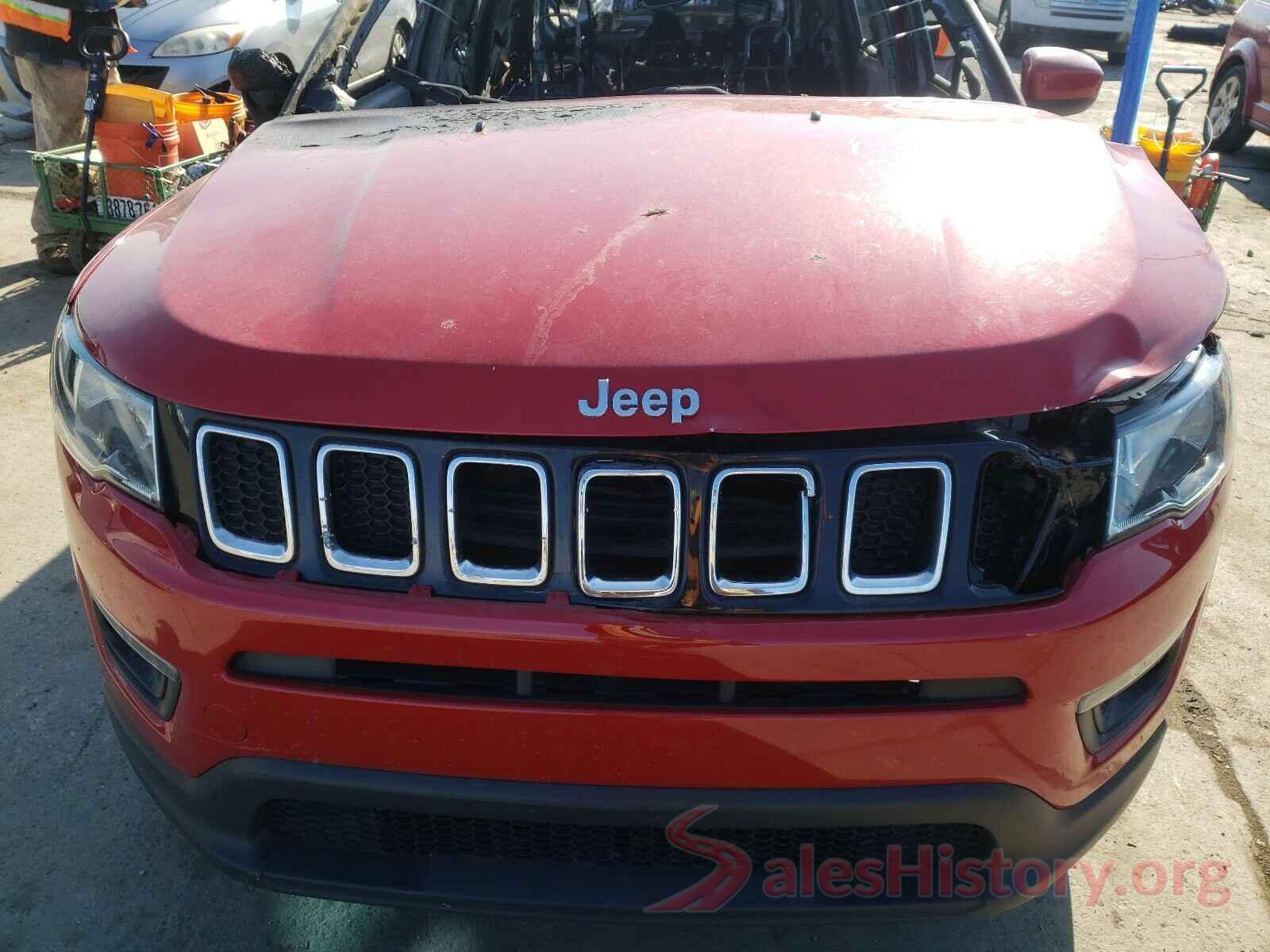 3C4NJDBB3JT350395 2018 JEEP COMPASS