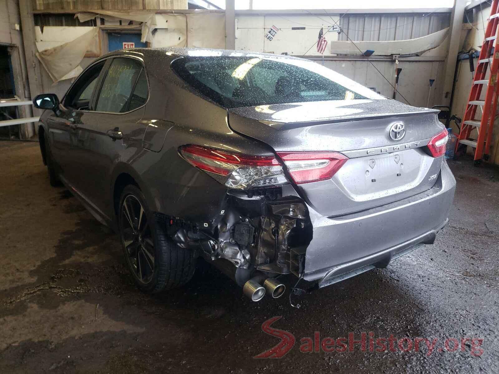 4T1B61HK9JU126138 2018 TOYOTA CAMRY