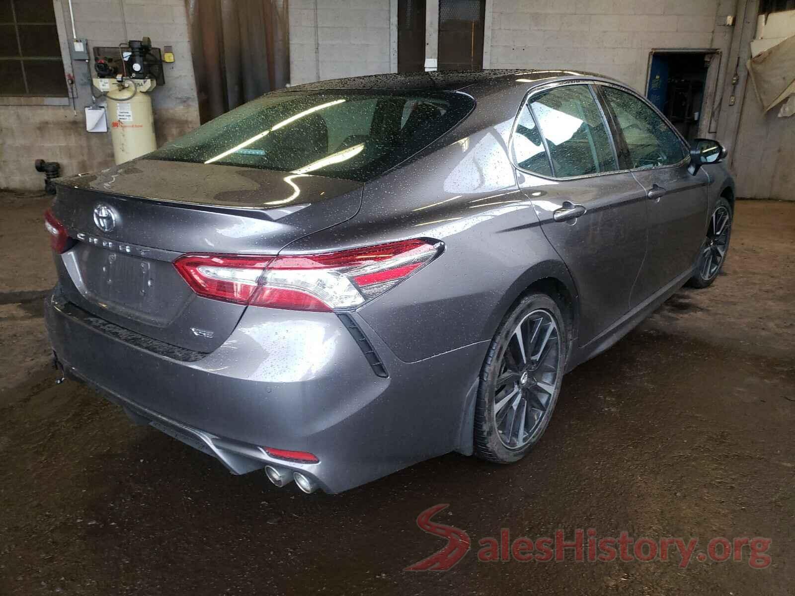 4T1B61HK9JU126138 2018 TOYOTA CAMRY