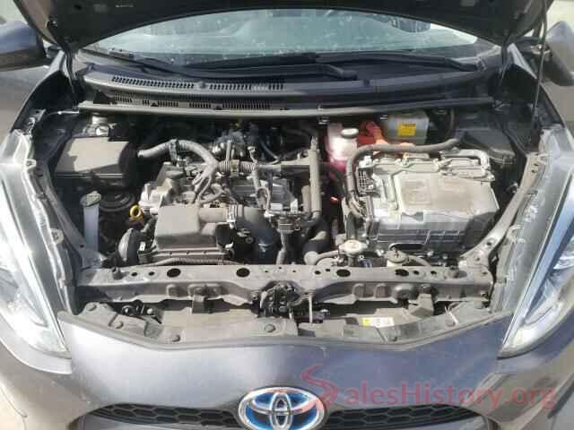 JTDKDTB34J1605639 2018 TOYOTA PRIUS