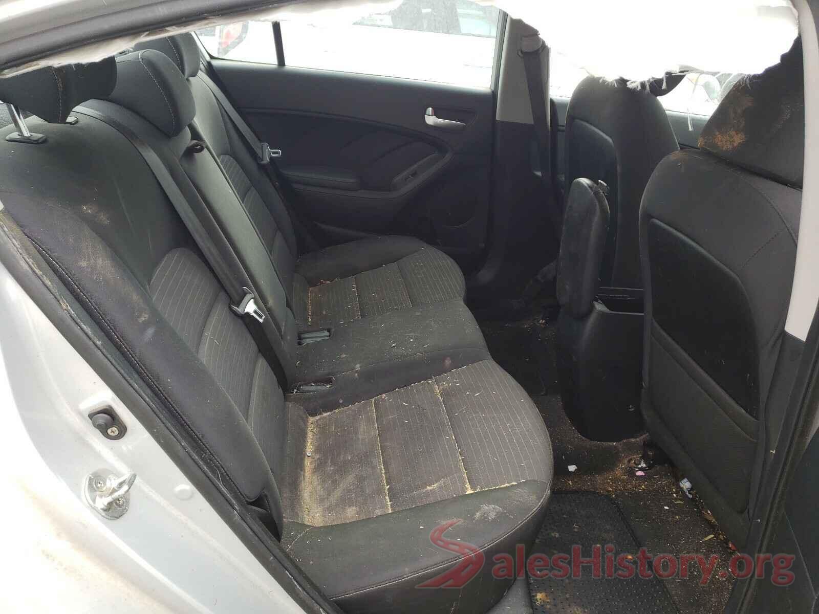 3KPFL4A77JE195222 2018 KIA FORTE