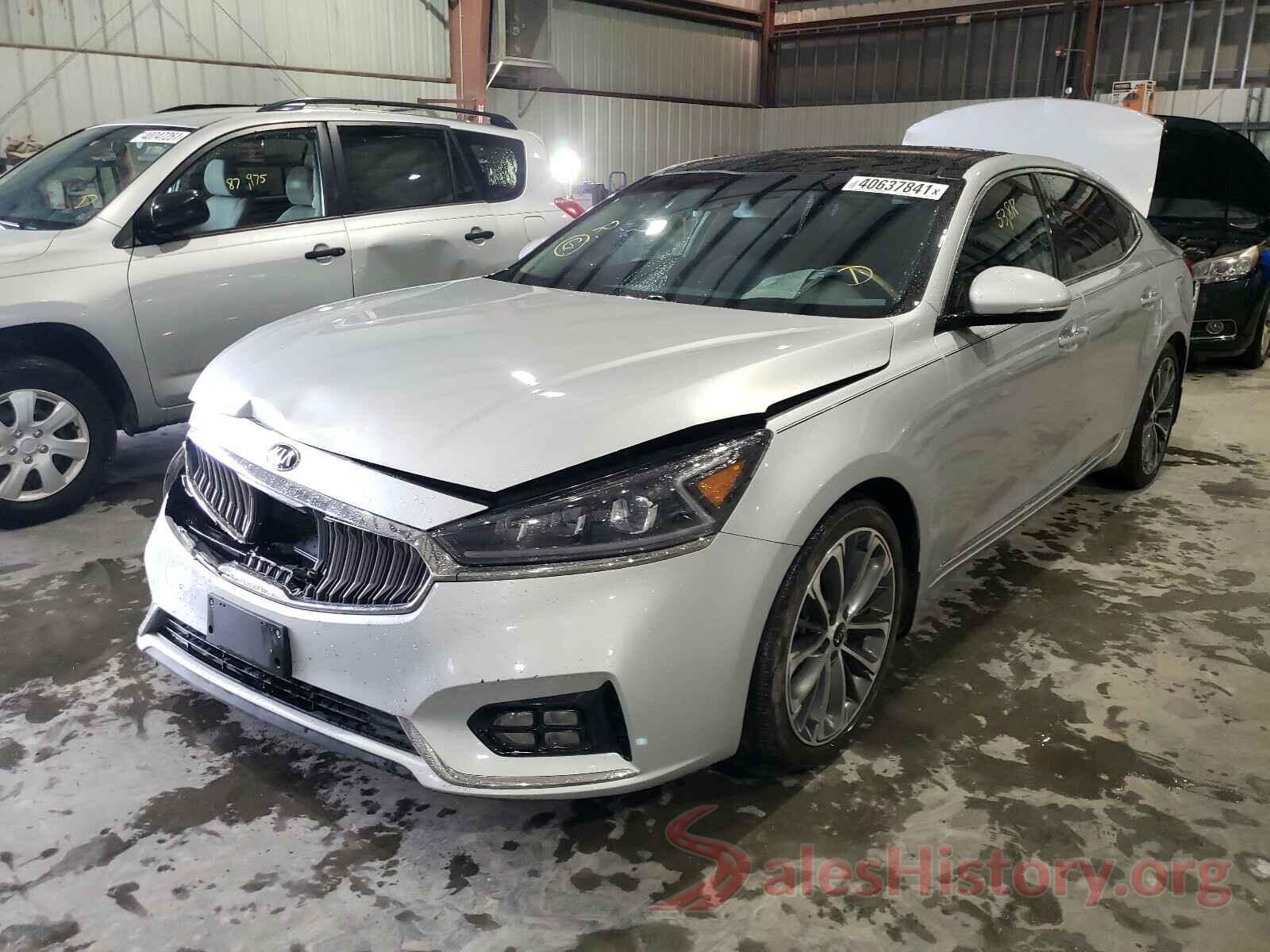 KNALC4J15H5064436 2017 KIA CADENZA