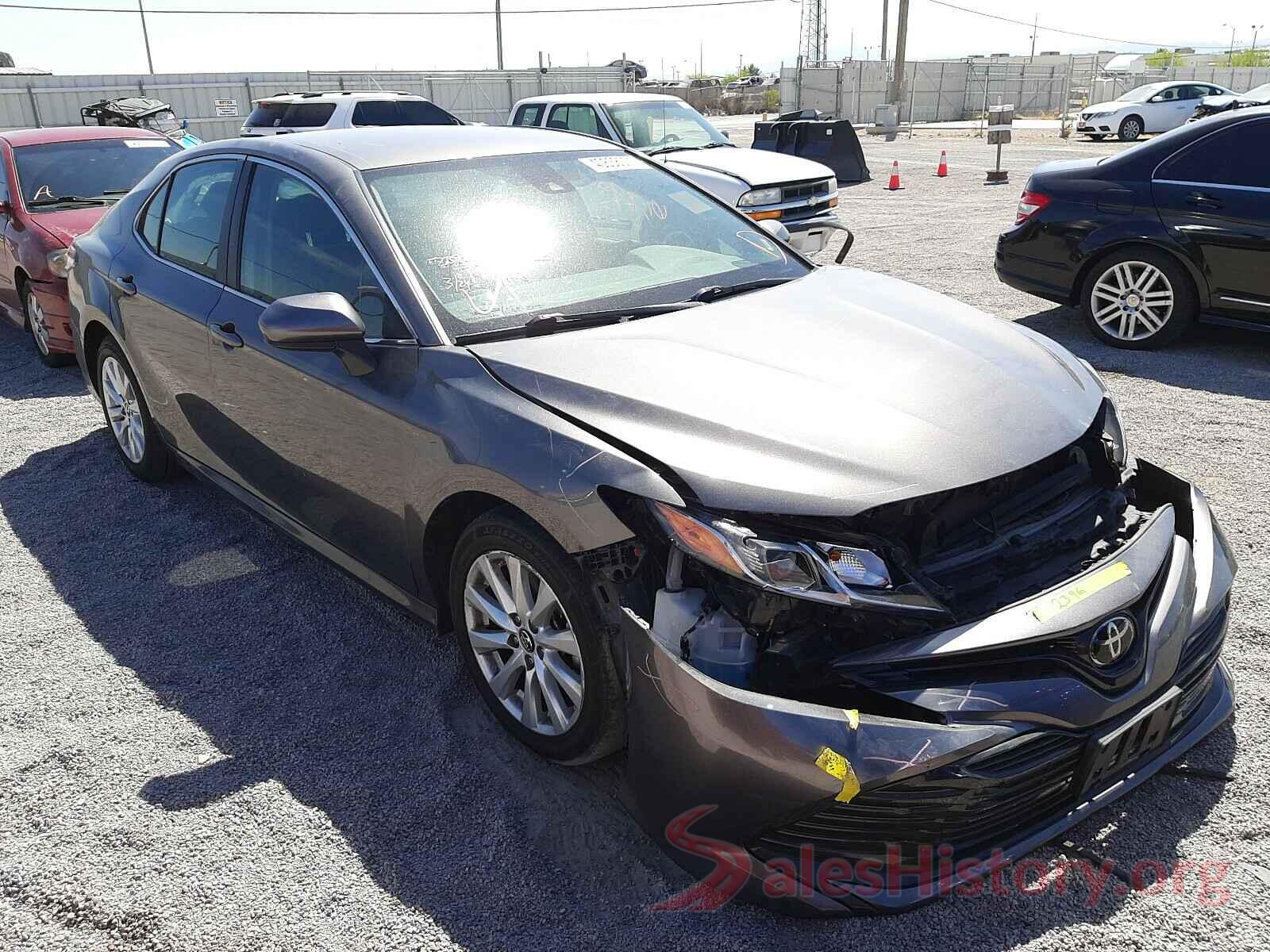 4T1B11HKXKU771607 2019 TOYOTA CAMRY