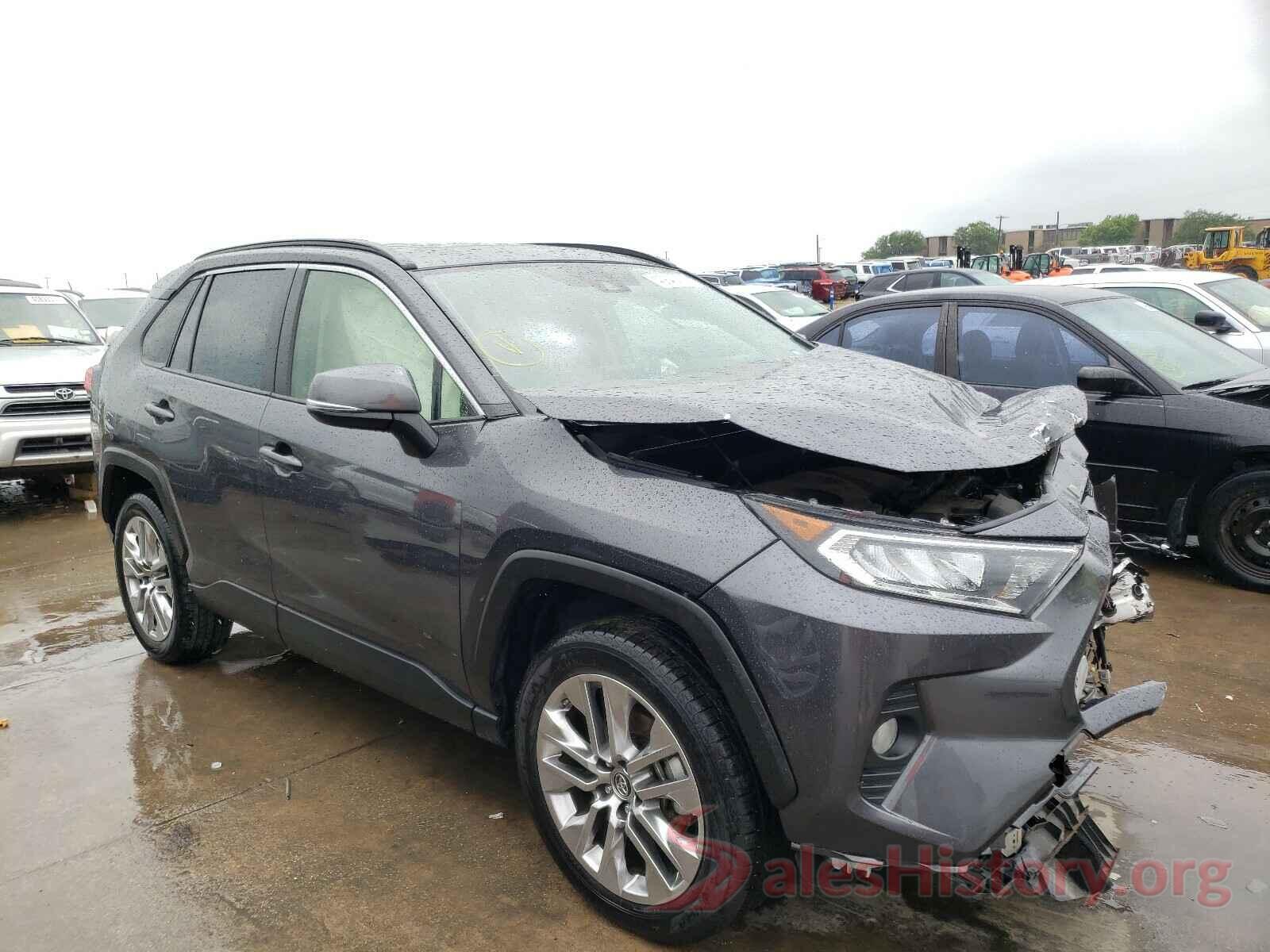 JTMC1RFV1KJ001348 2019 TOYOTA RAV4