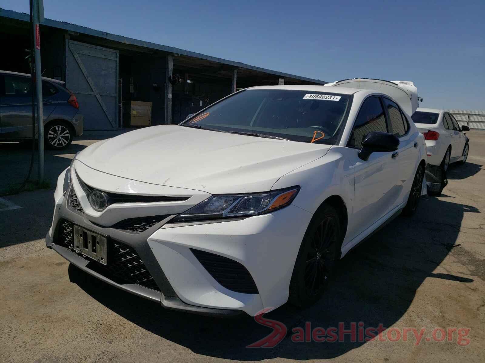 4T1B11HK5KU289952 2019 TOYOTA CAMRY