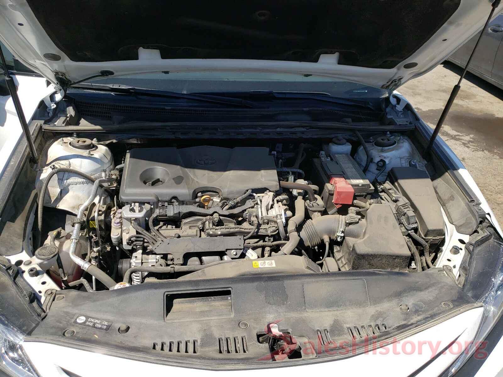 4T1B11HK5KU289952 2019 TOYOTA CAMRY