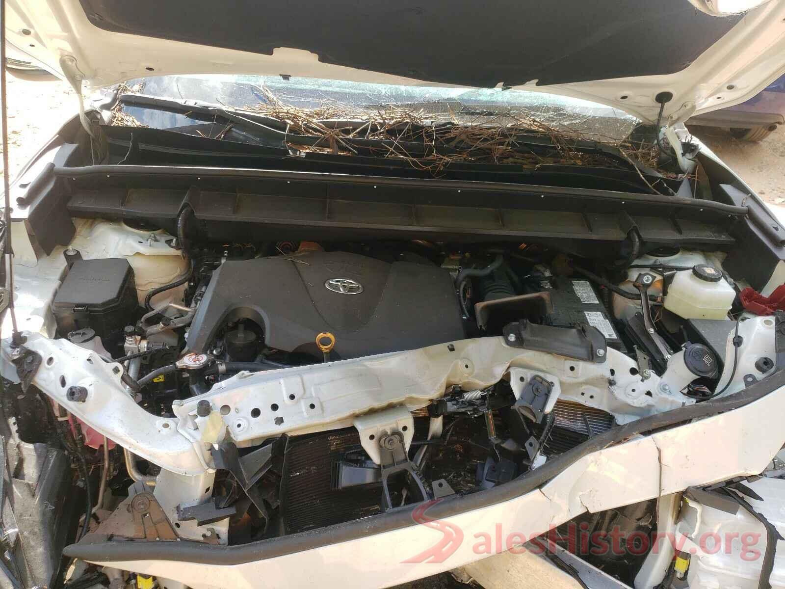 5TDBZRBH4MS084784 2021 TOYOTA HIGHLANDER