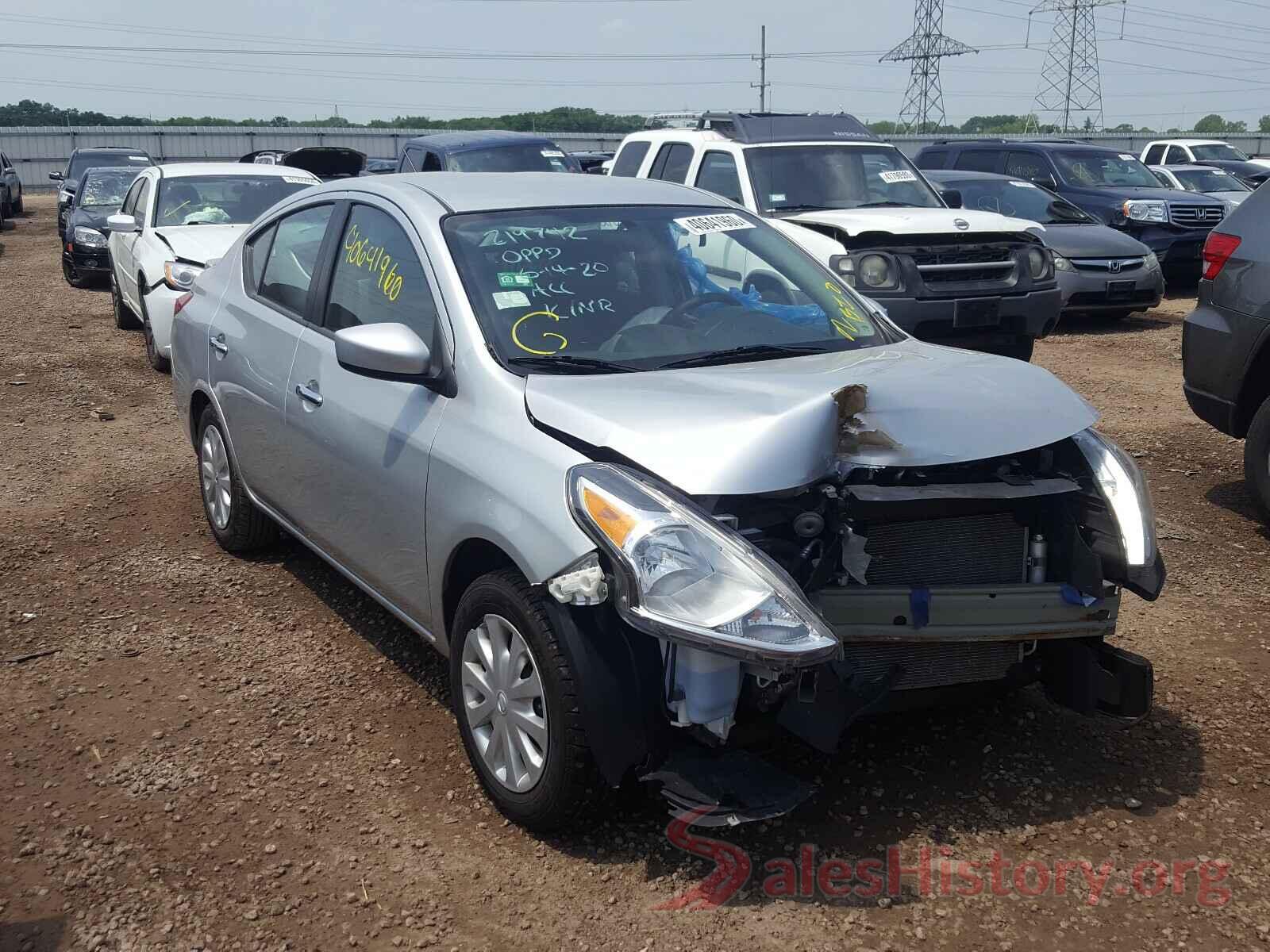 3N1CN7AP4HL814821 2017 NISSAN VERSA