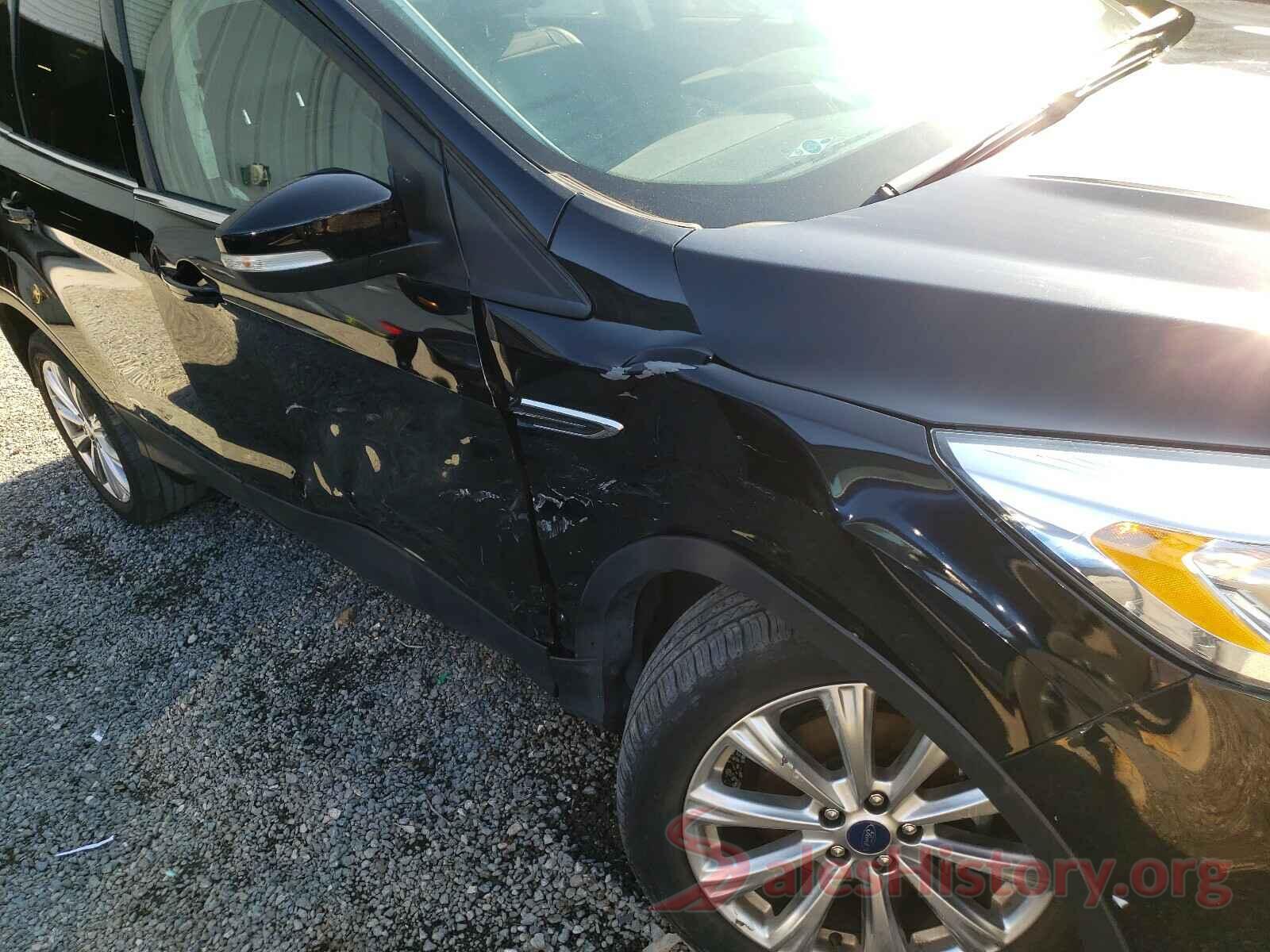 1FMCU0JD2HUC31310 2017 FORD ESCAPE