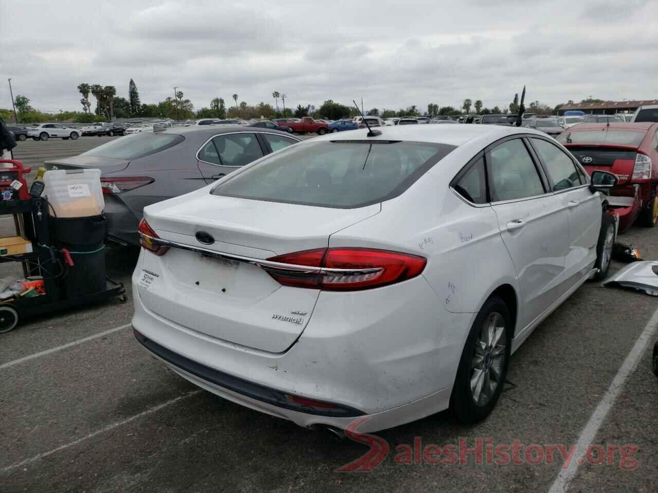 3FA6P0LU1HR323978 2017 FORD FUSION