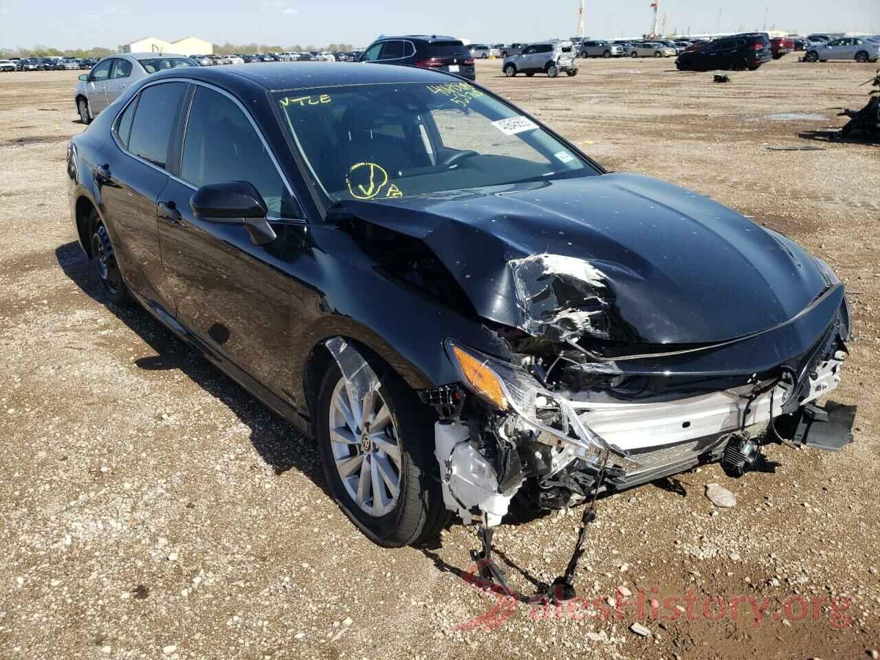 4T1C11AK8MU568782 2021 TOYOTA CAMRY