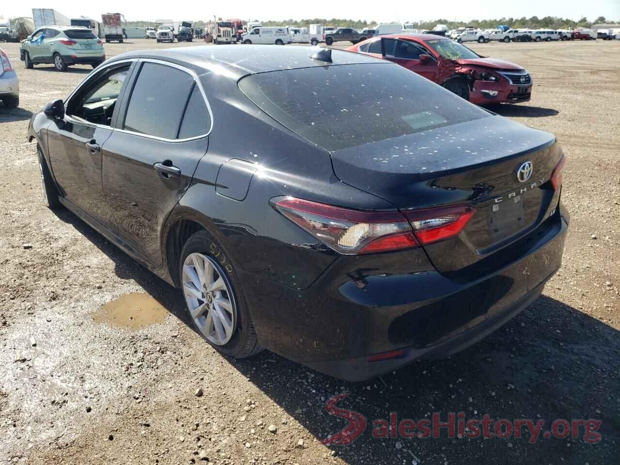 4T1C11AK8MU568782 2021 TOYOTA CAMRY